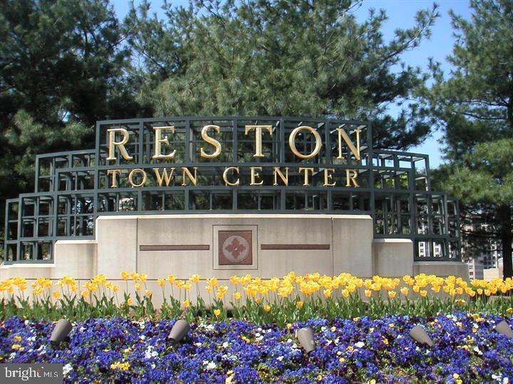 MARKET STREET AT TOWN CENTER - Residential Lease