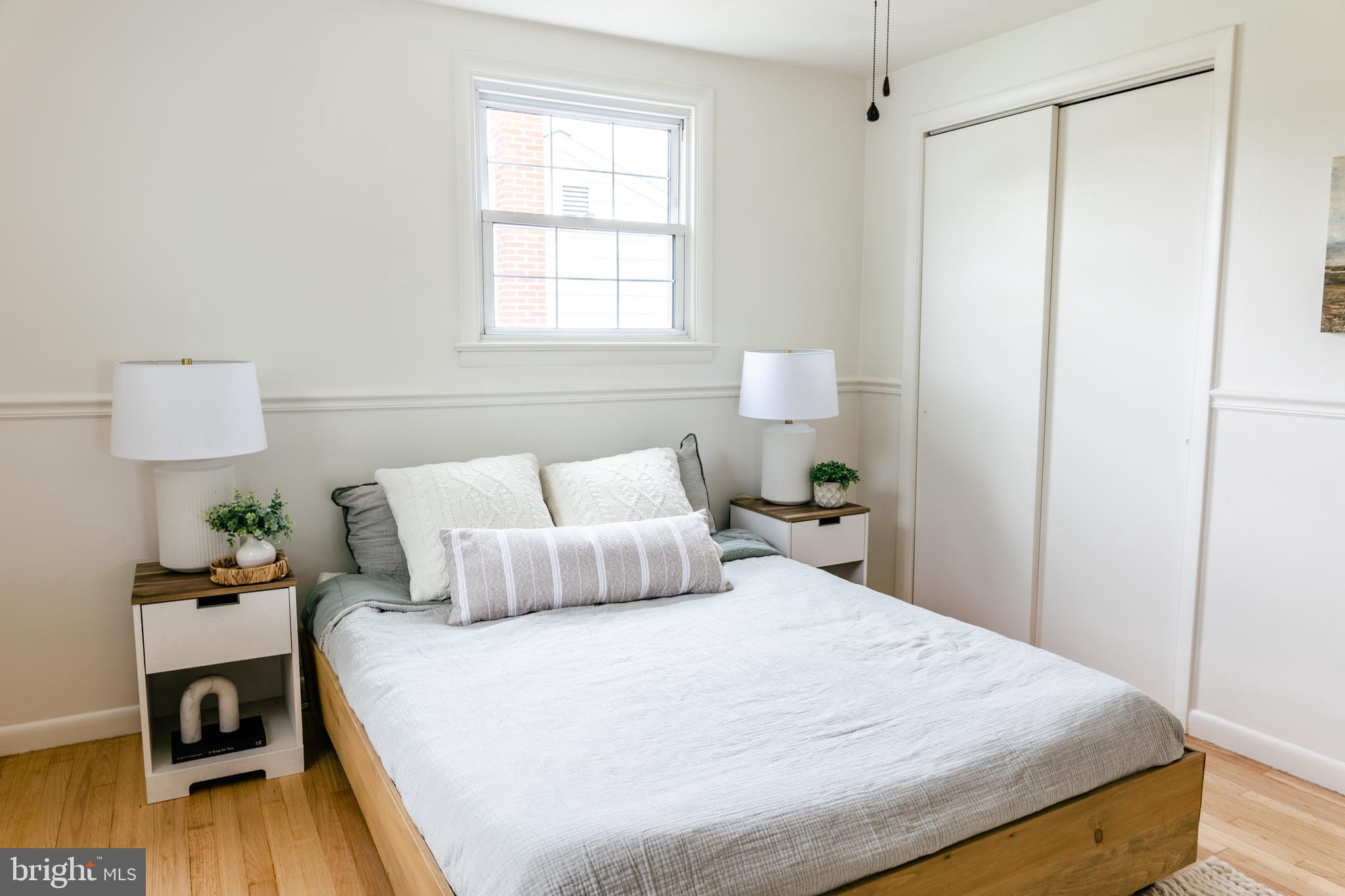 LANCASTER - Residential
