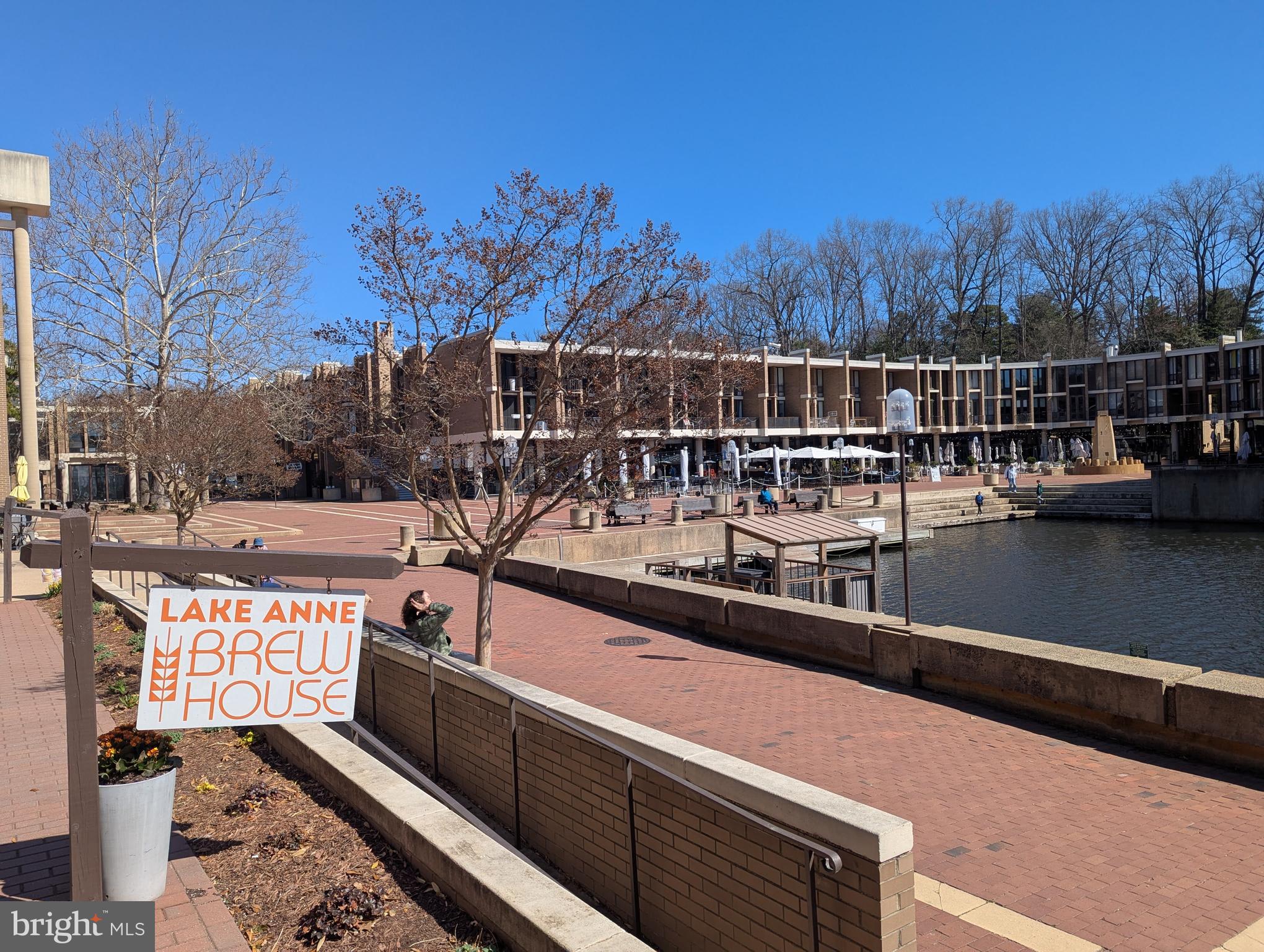 RESTON - Residential