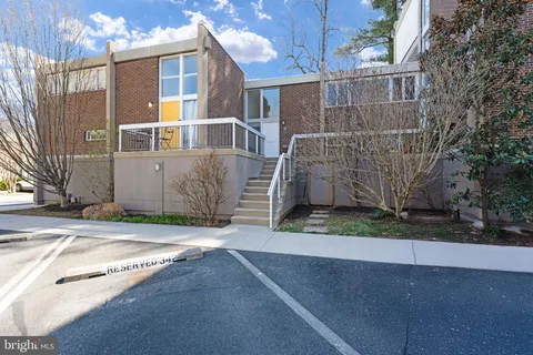 11527 Hickory Cluster, Reston, VA 20190 - MLS#: VAFX2230680