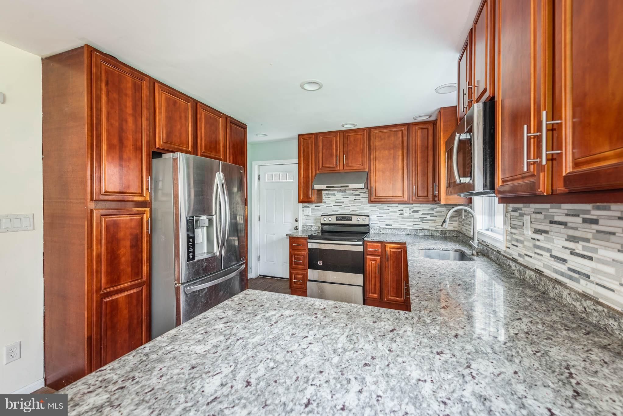 GLENDALE - Residential Income