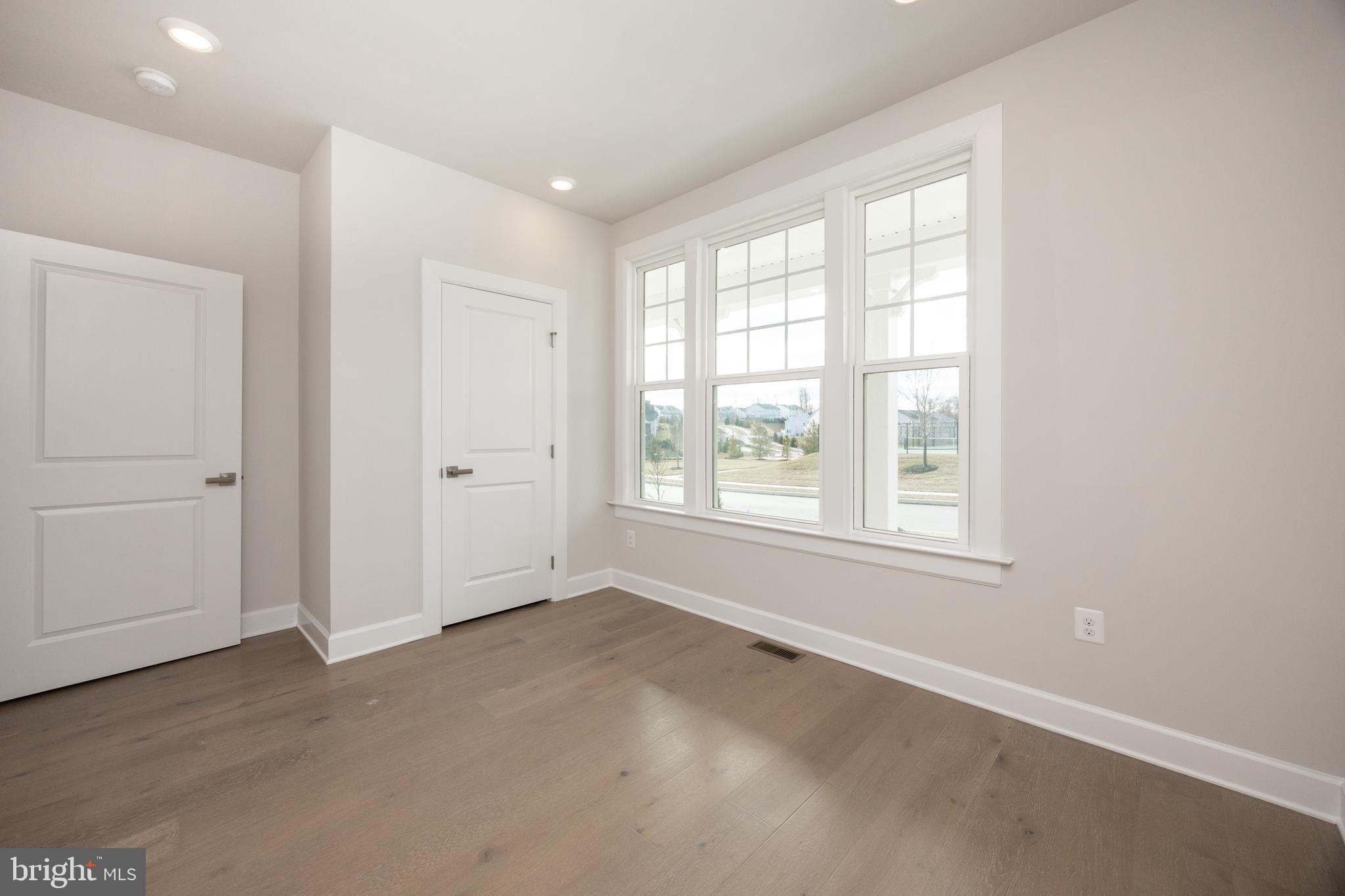 WOODLANDS - Residential