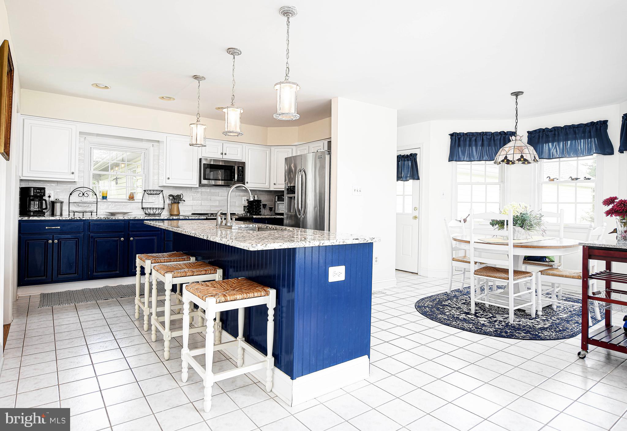 CLAIRES MEADOW - Residential