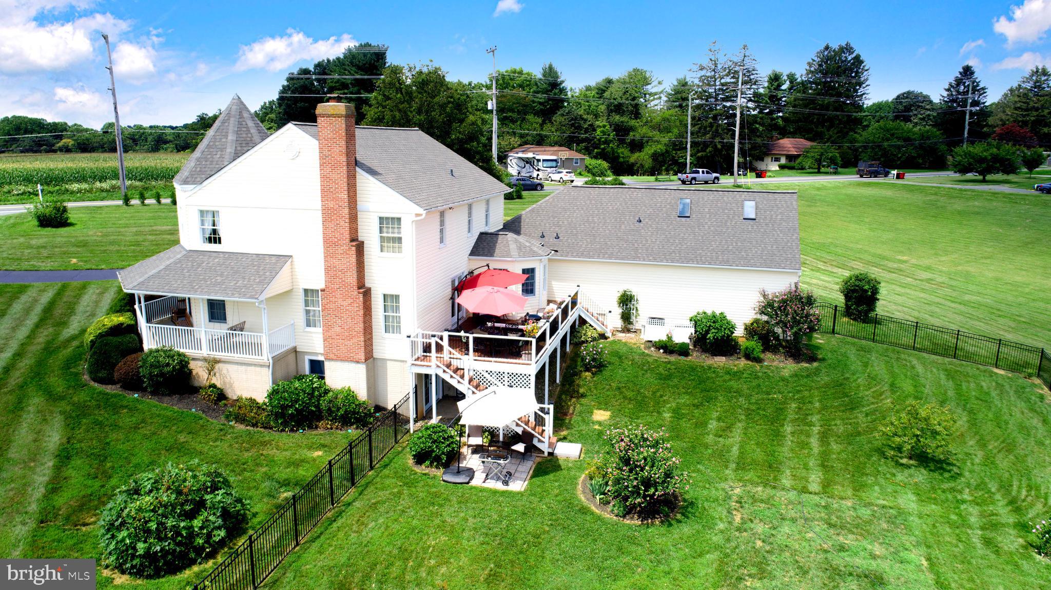 CLAIRES MEADOW - Residential