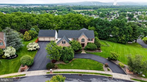 1013 CONIFER ROAD LEESPORT PA 19533