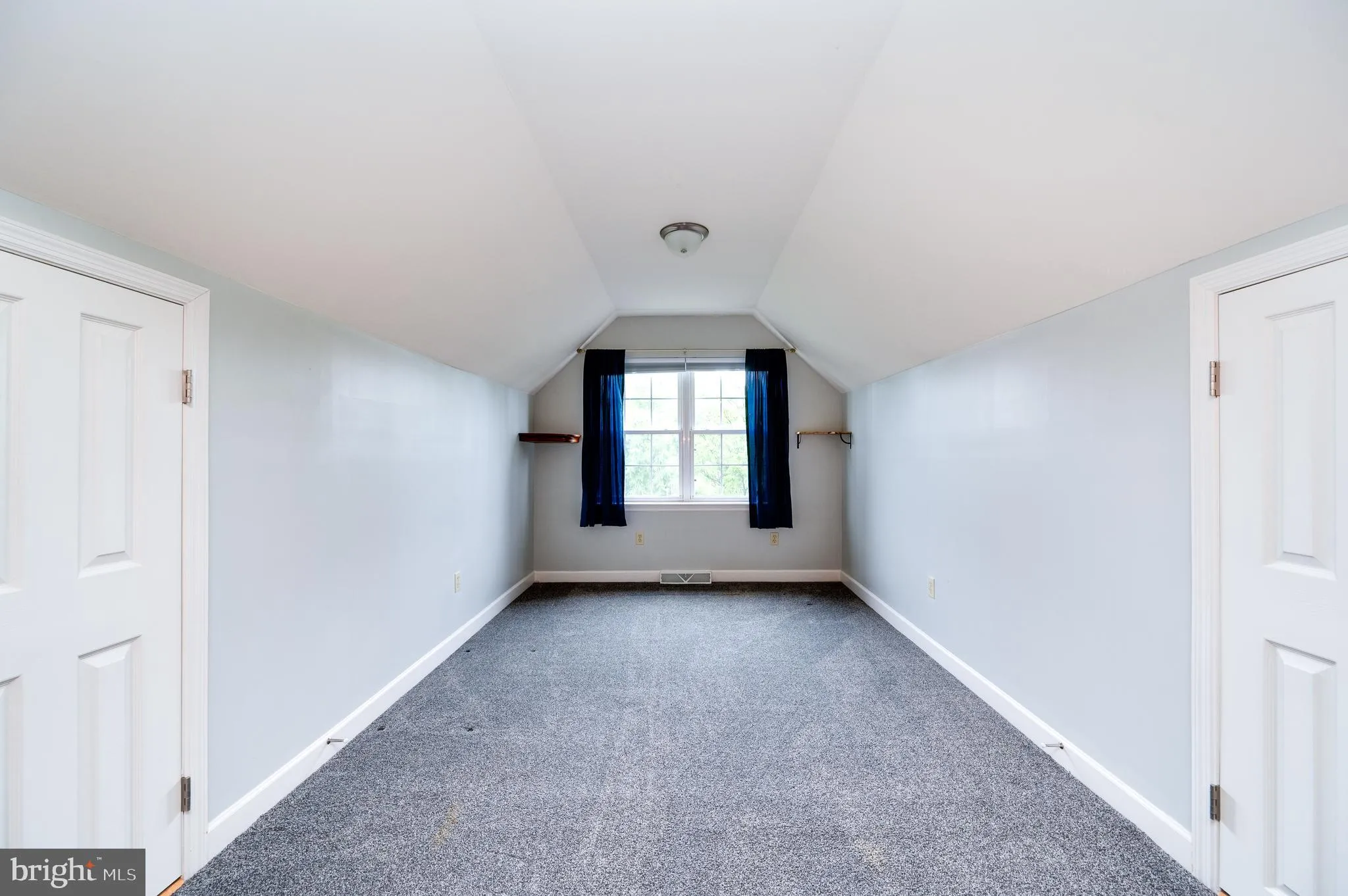 Leesport, Pennsylvania 19533, United States, 4 Bedrooms Bedrooms, ,4 BathroomsBathrooms,Residential,Pending,141546