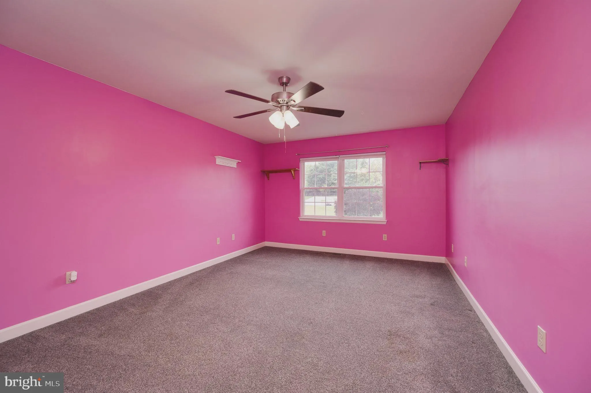 Leesport, Pennsylvania 19533, United States, 4 Bedrooms Bedrooms, ,4 BathroomsBathrooms,Residential,Pending,141546