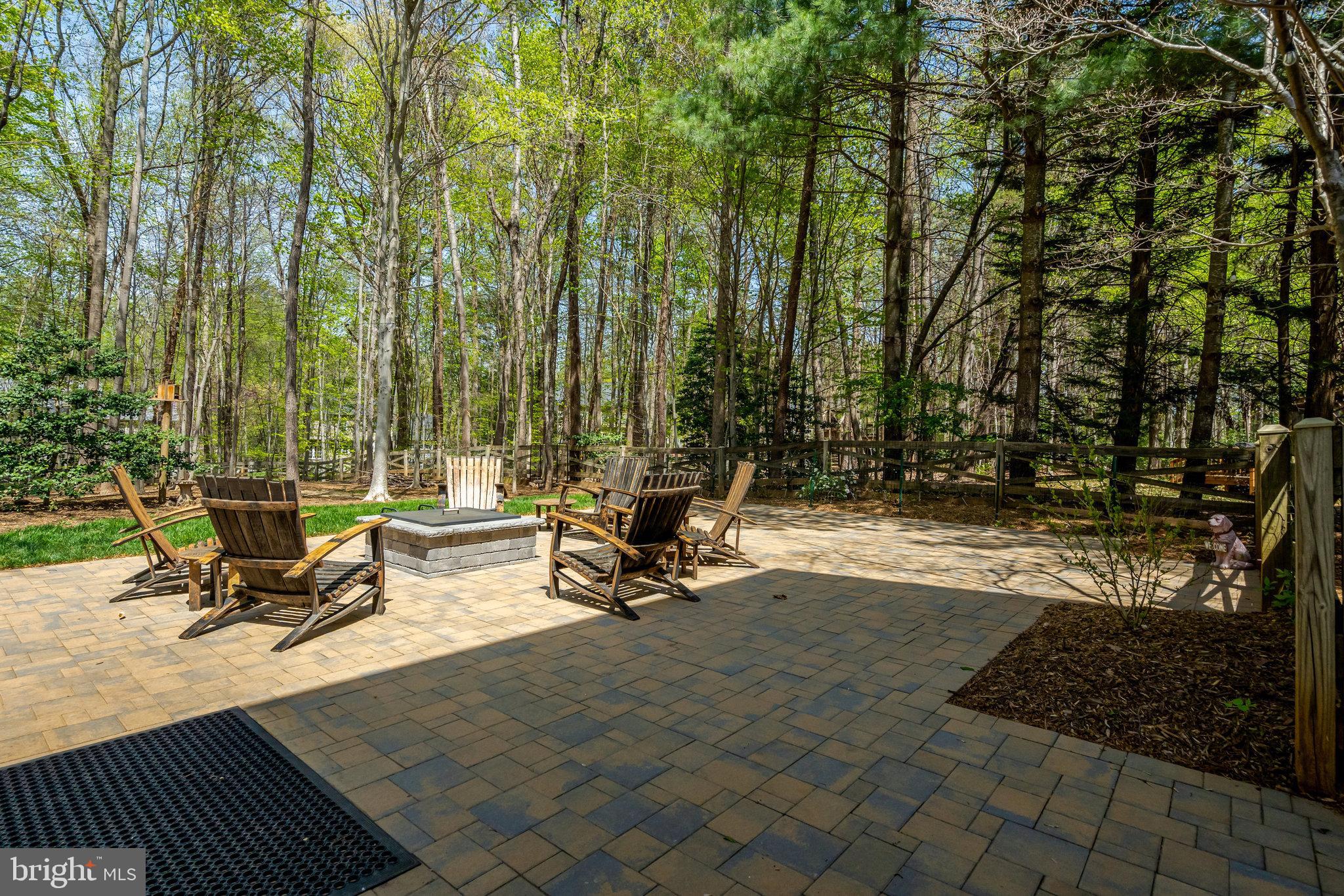 MEADOWBROOK WOODS - Residential