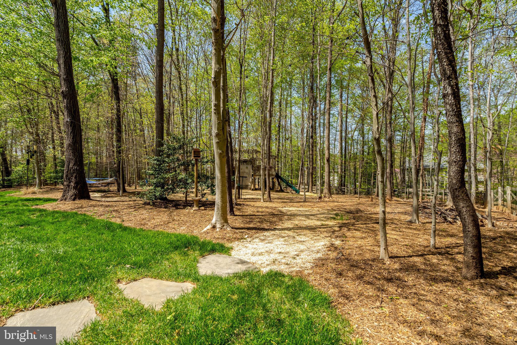 MEADOWBROOK WOODS - Residential