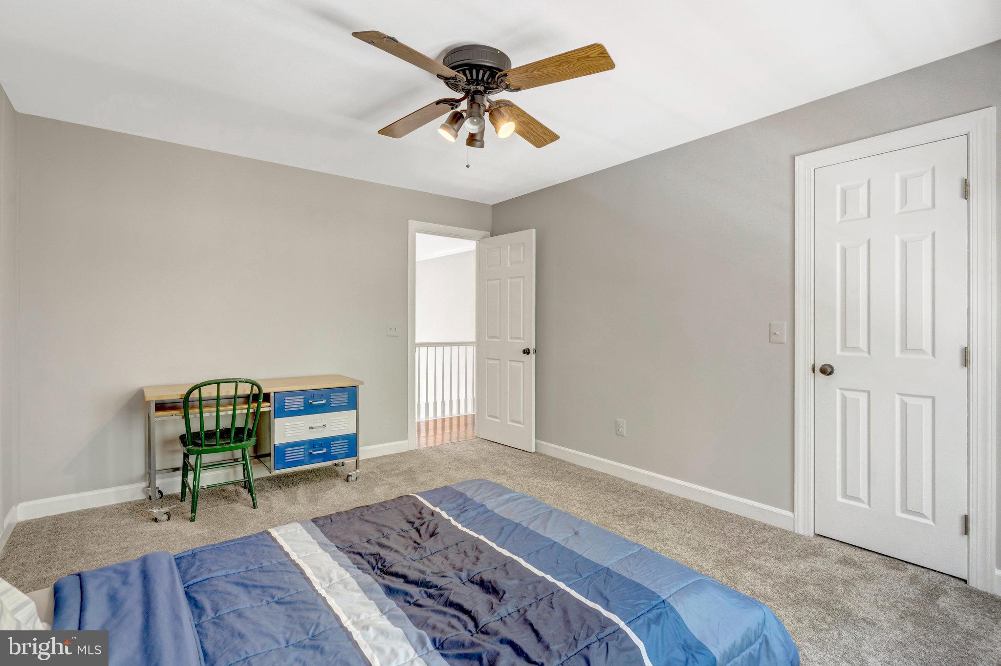 MEADOWBROOK WOODS - Residential