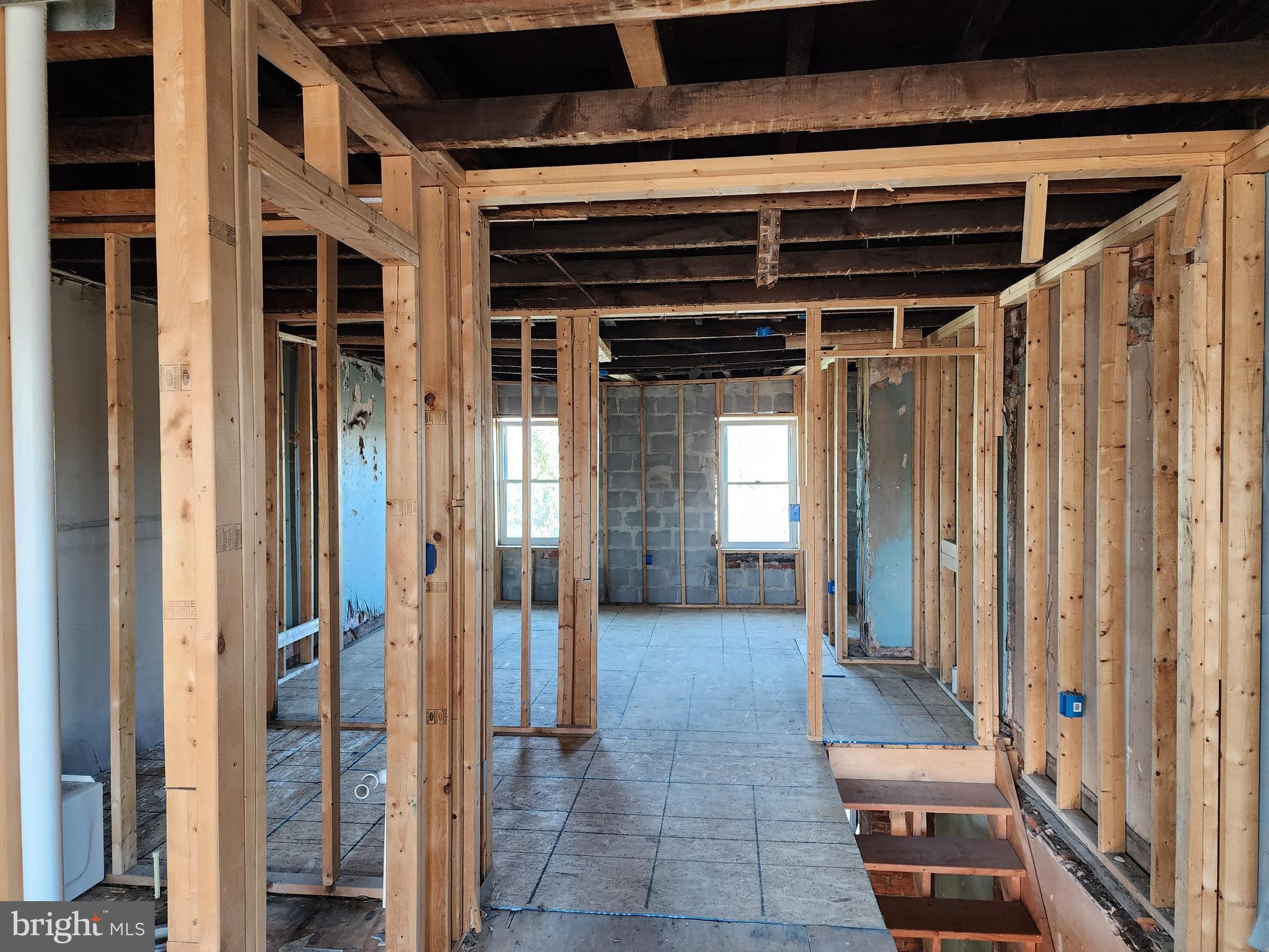 SANDTOWN-WINCHESTER - Residential