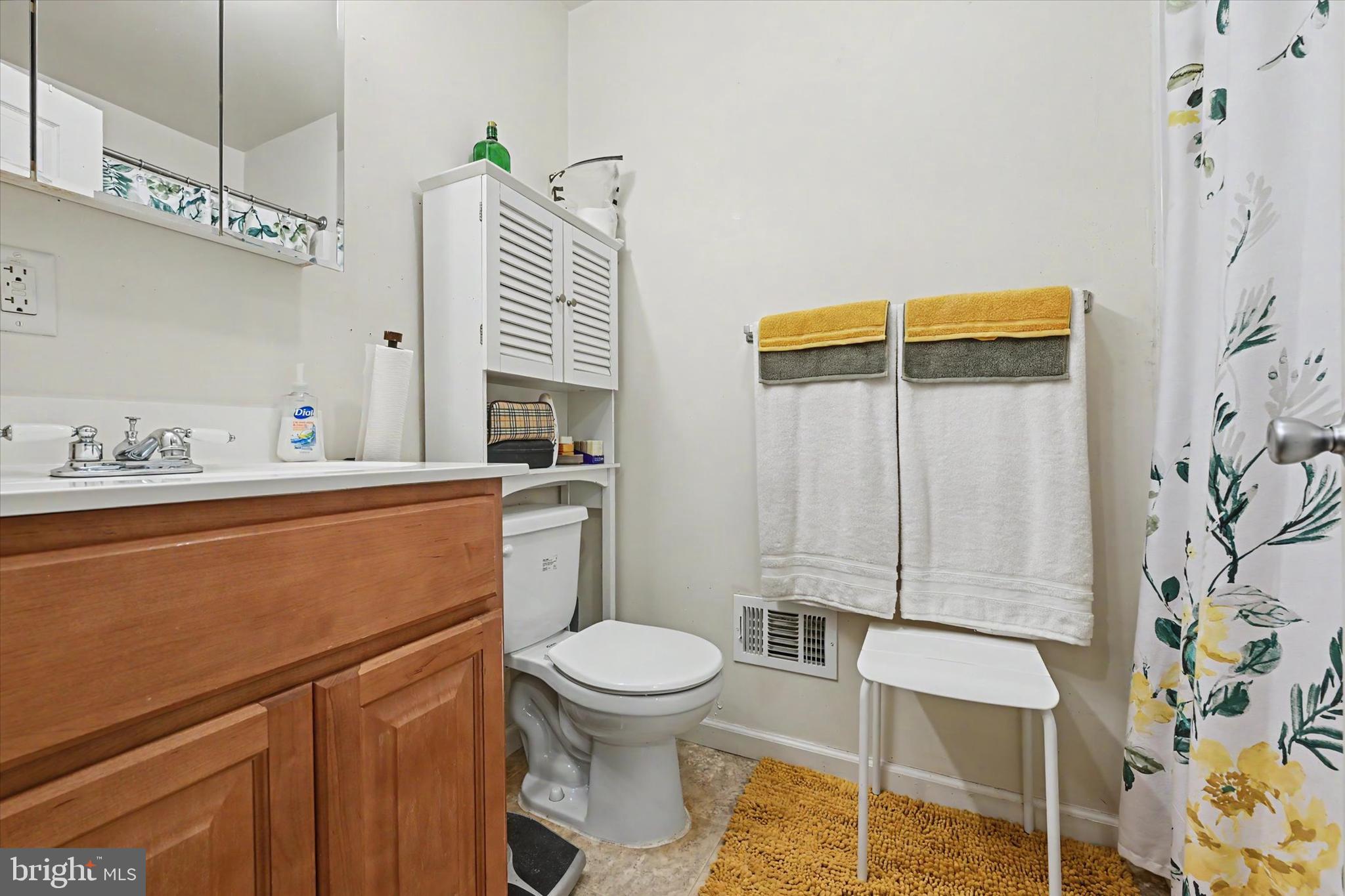 SANDTOWN-WINCHESTER - Residential