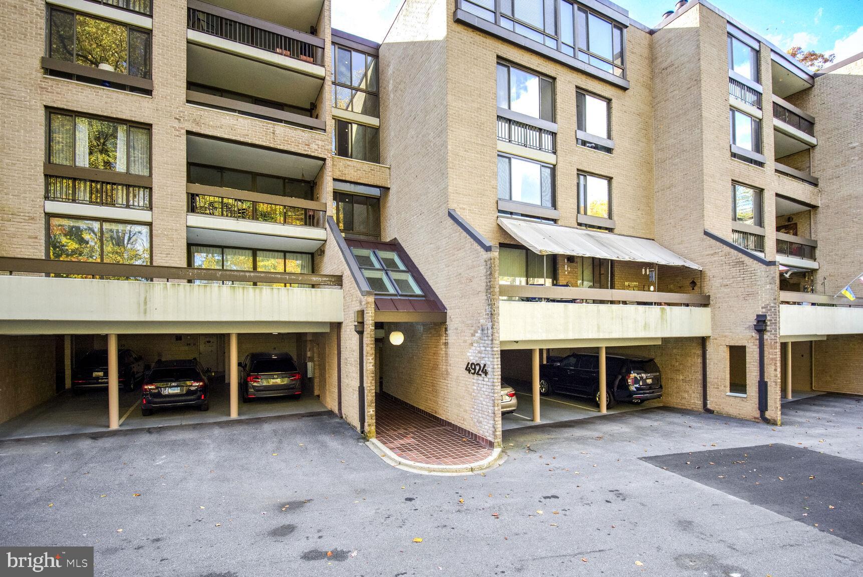 SUMNER VILLAGE - Residential