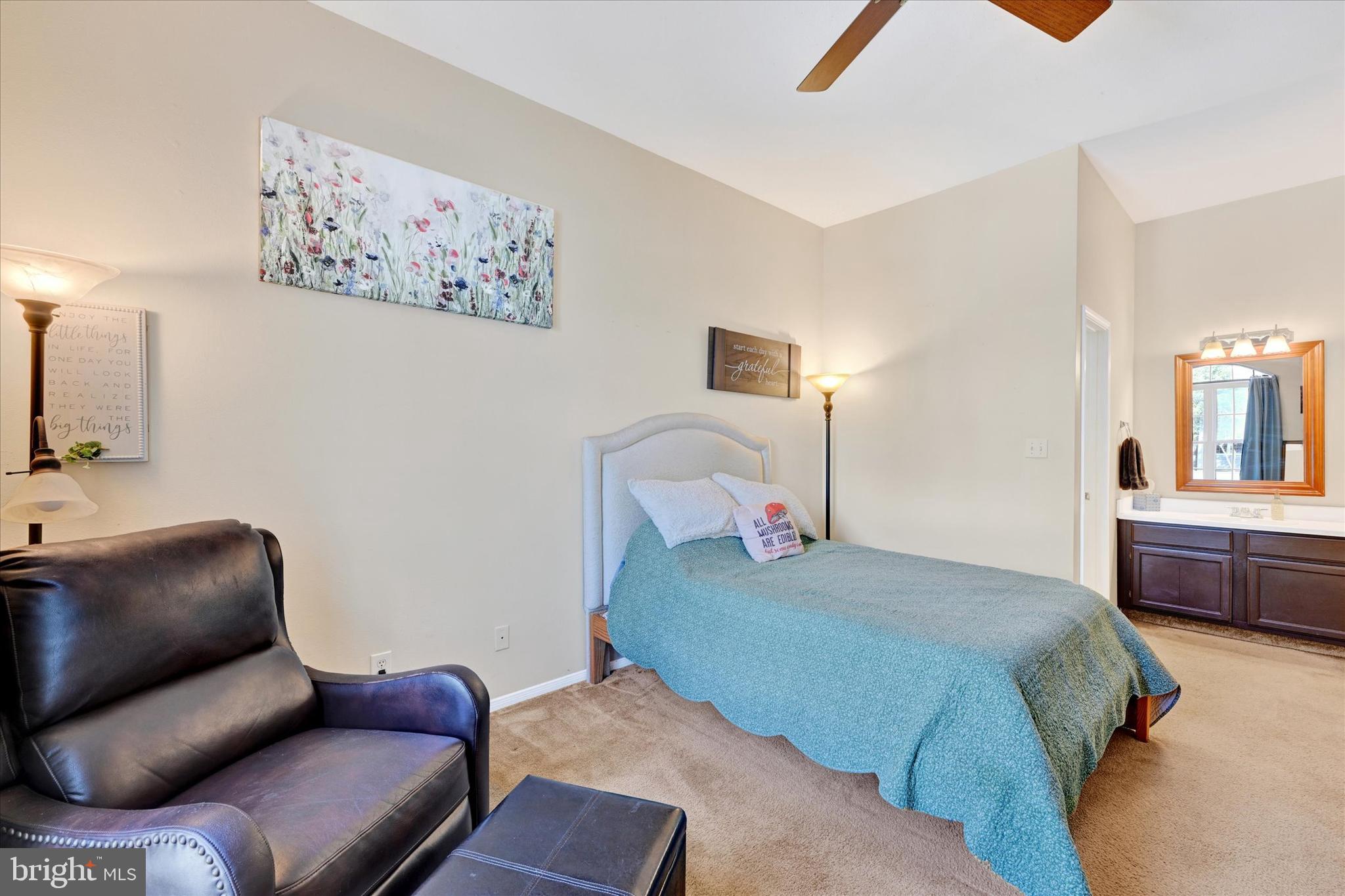 ENGLISH COUNTRY MANOR - Residential