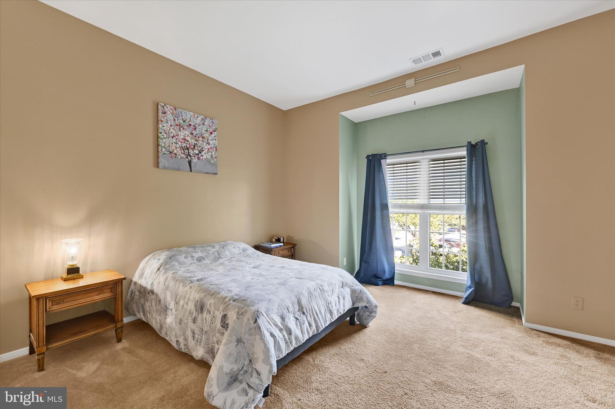 ENGLISH COUNTRY MANOR - Residential