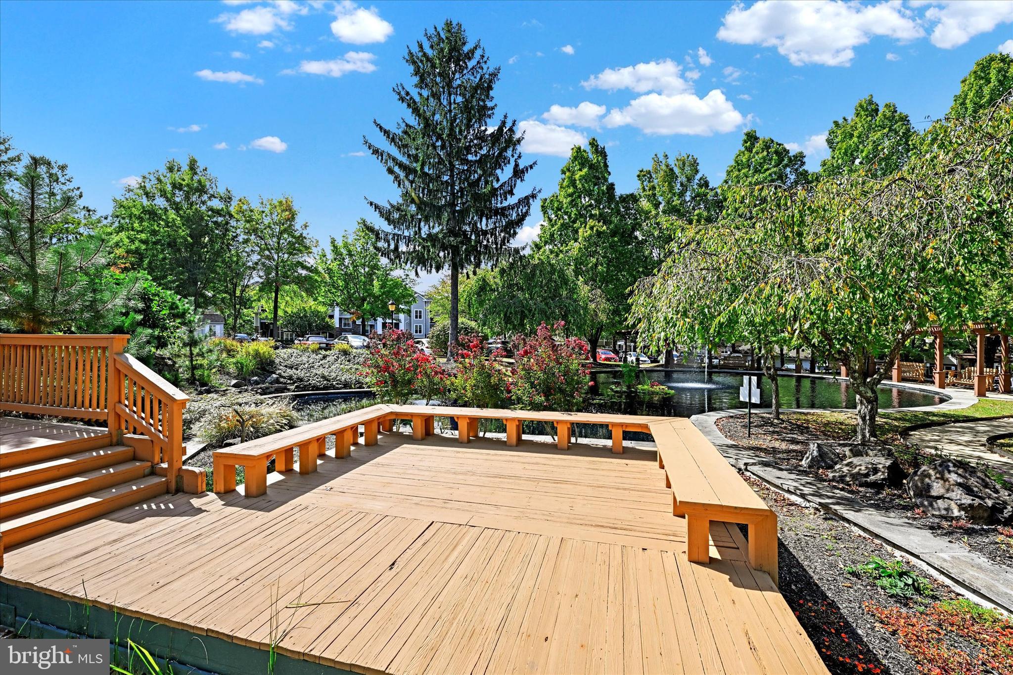 ENGLISH COUNTRY MANOR - Residential