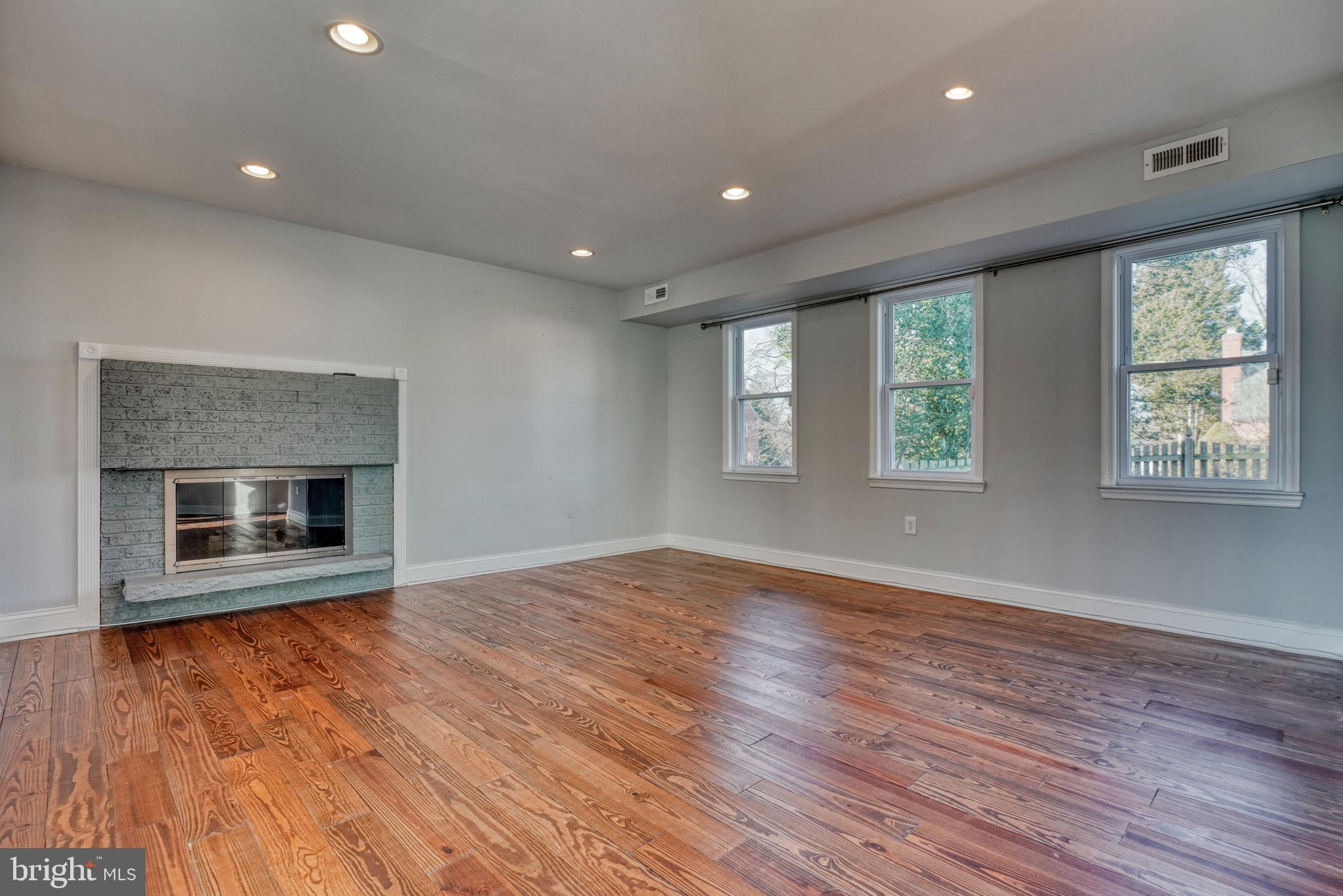 WEST TOWSON - Residential