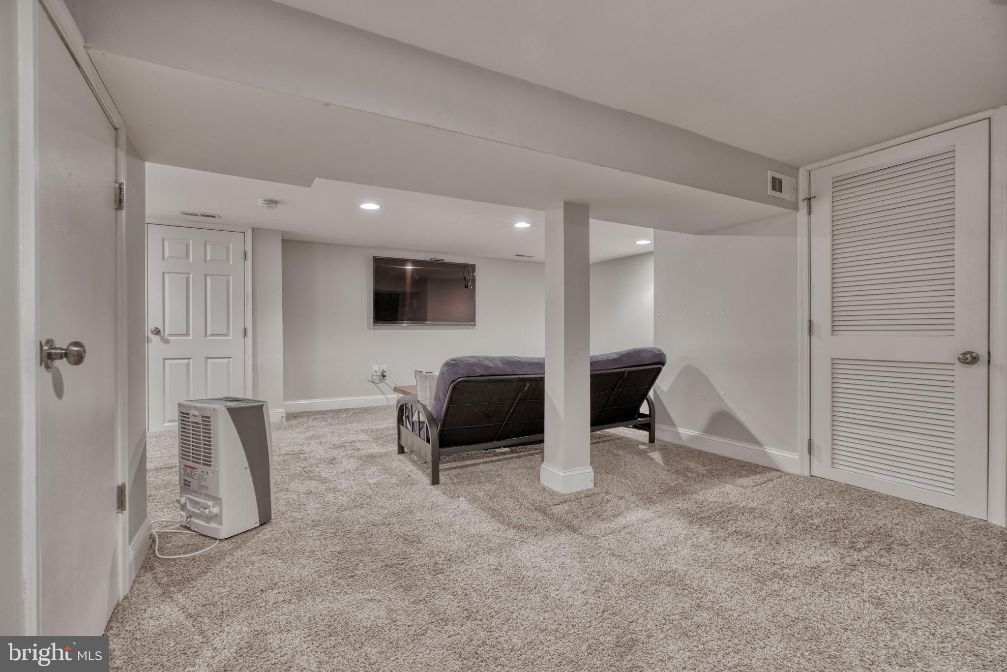 WEST TOWSON - Residential