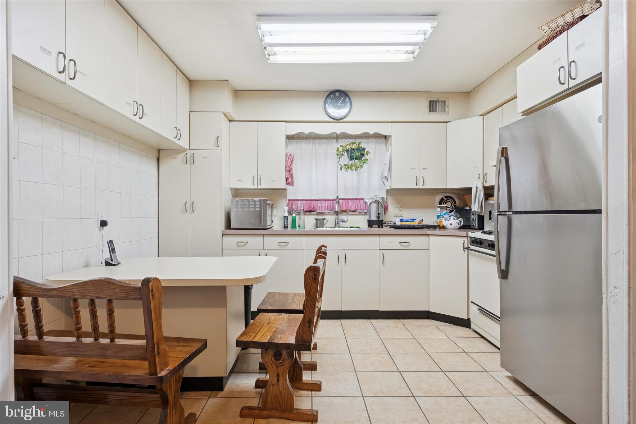 RHAWNHURST - Residential