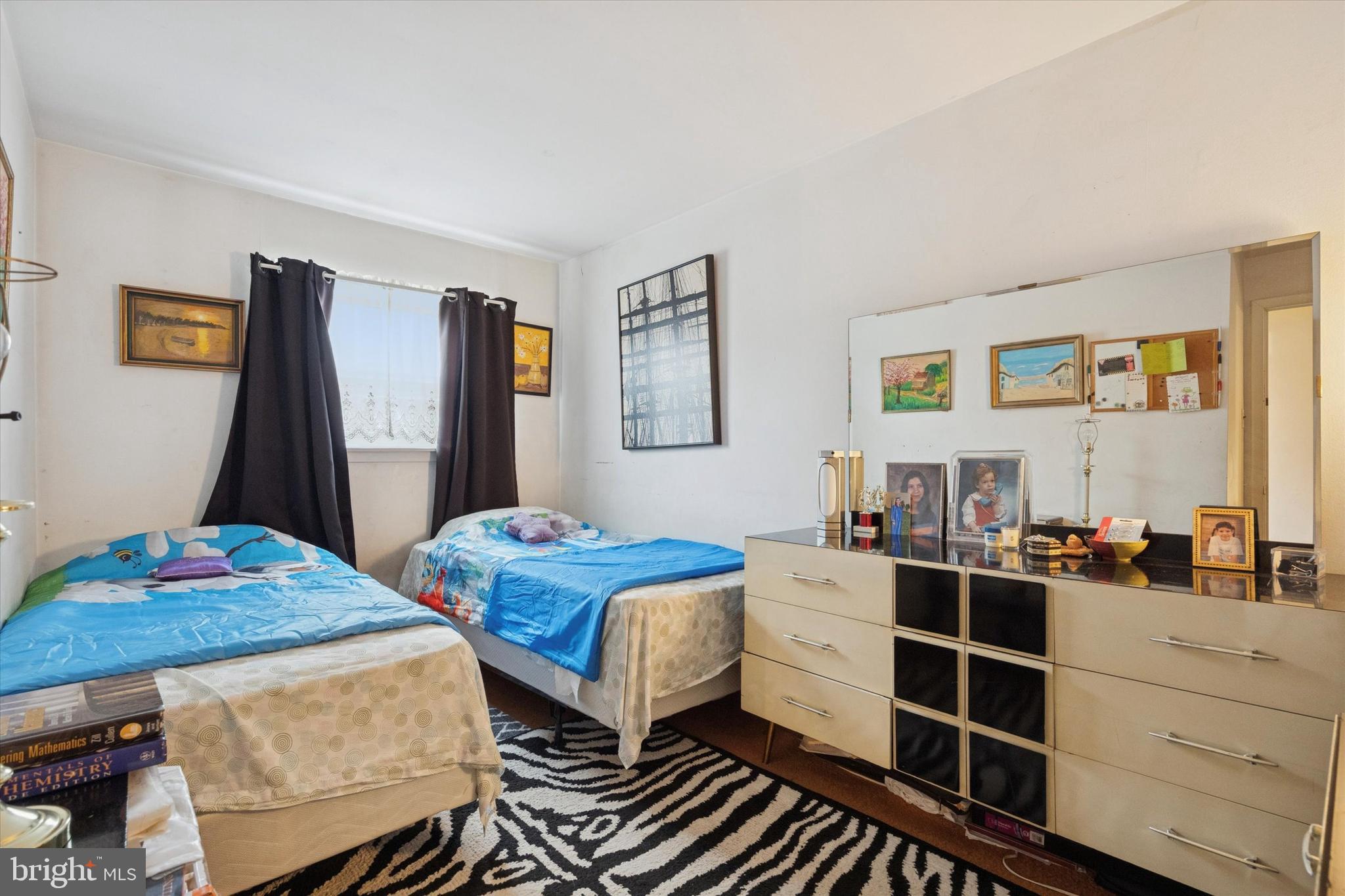 RHAWNHURST - Residential