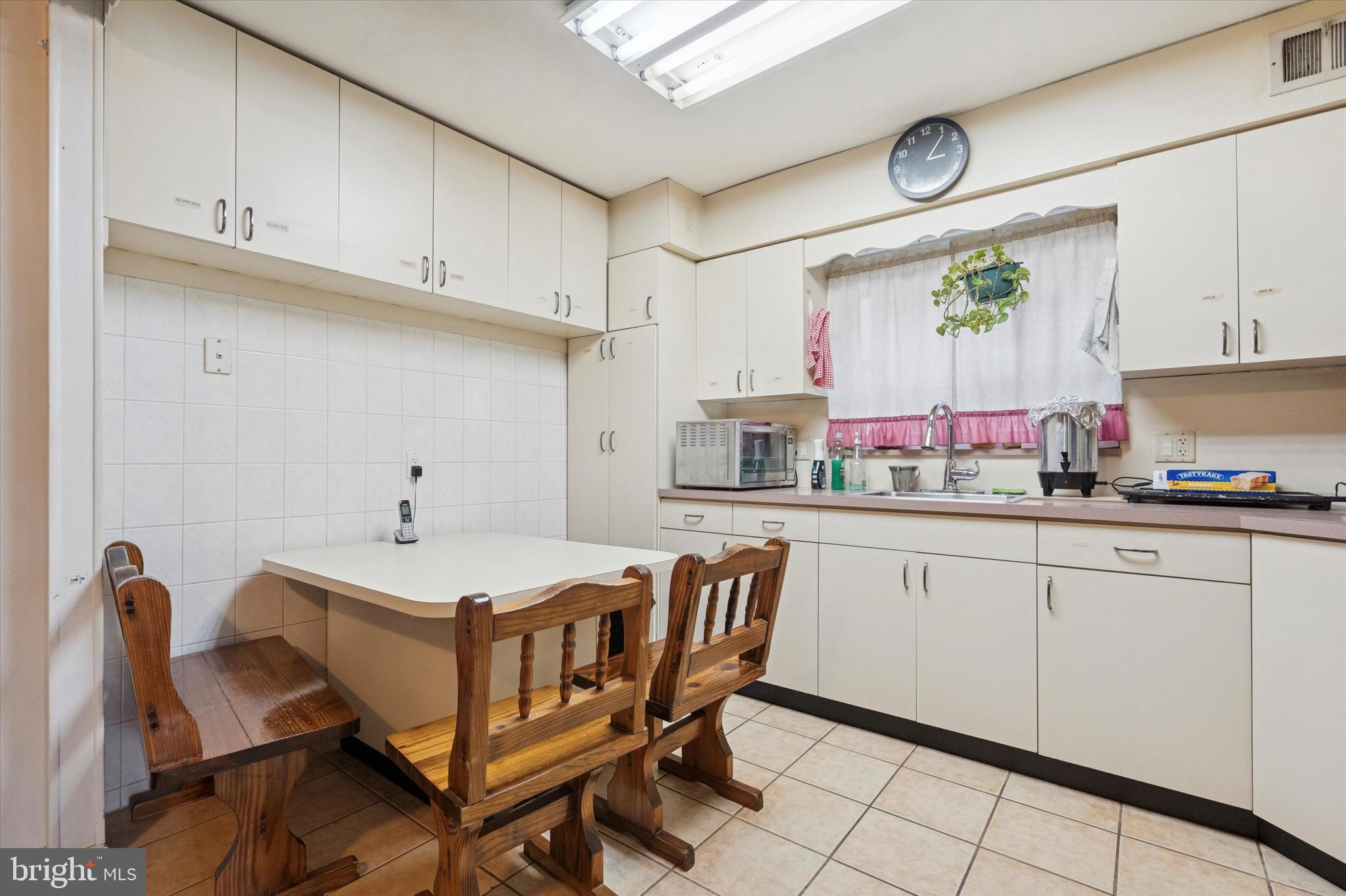 RHAWNHURST - Residential