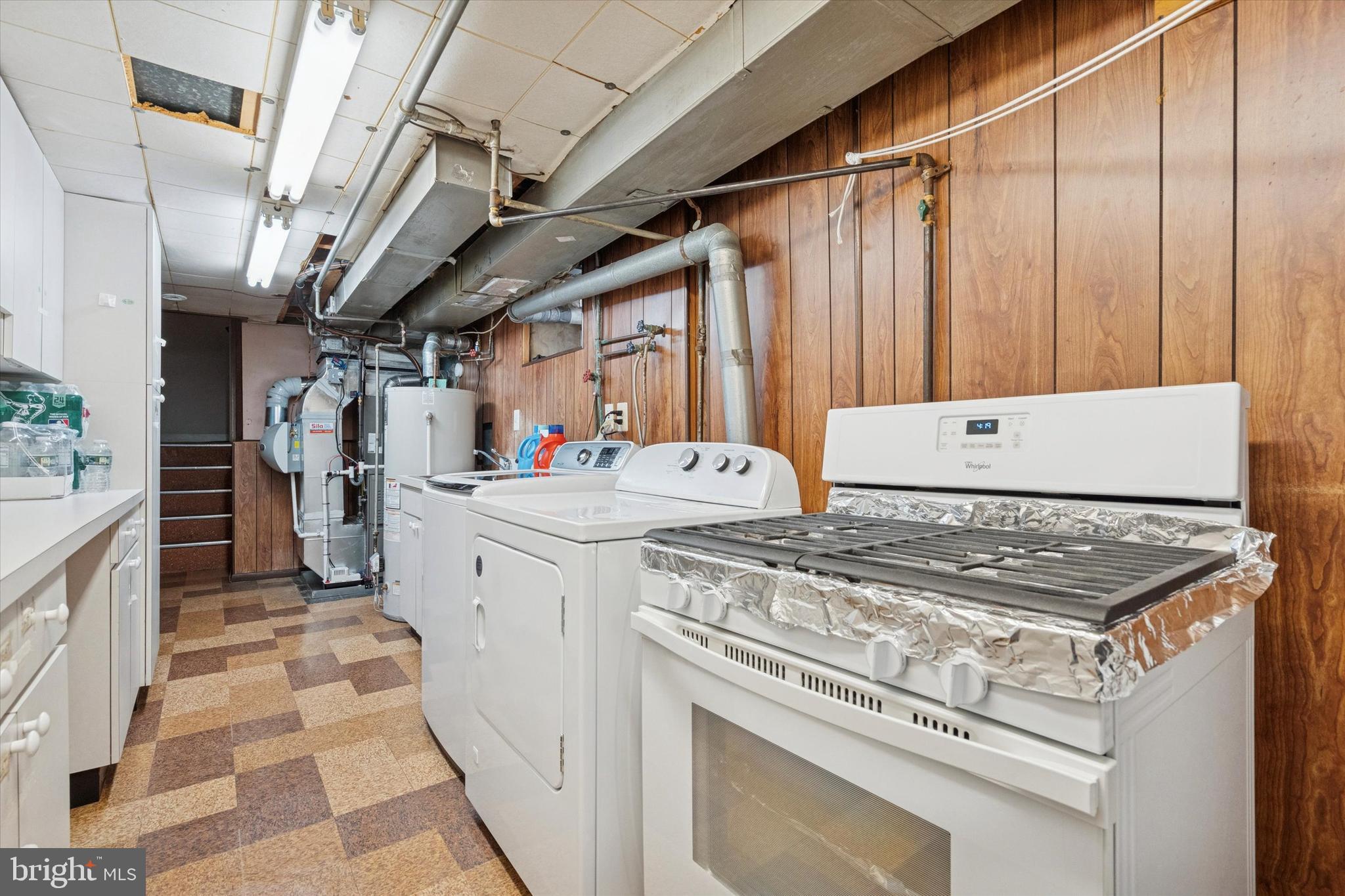 RHAWNHURST - Residential