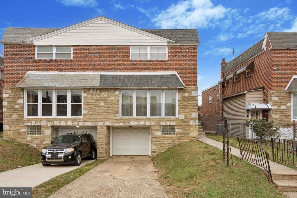 Photo of 2127 Hoffnagle Street, PHILADELPHIA, PA 19152 (MLS # PAPH2565018)