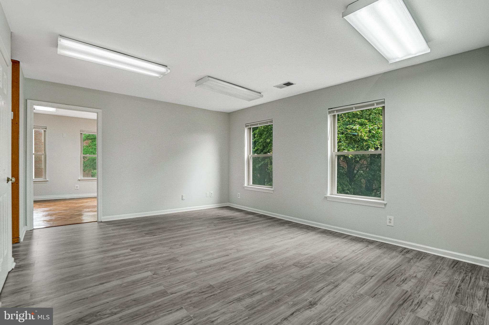 4324 EVERGREEN LANE B F2-2