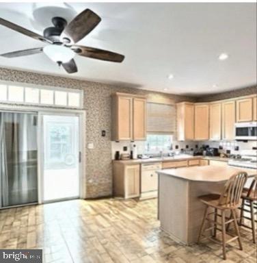 24 LOUVAIN DRIVE