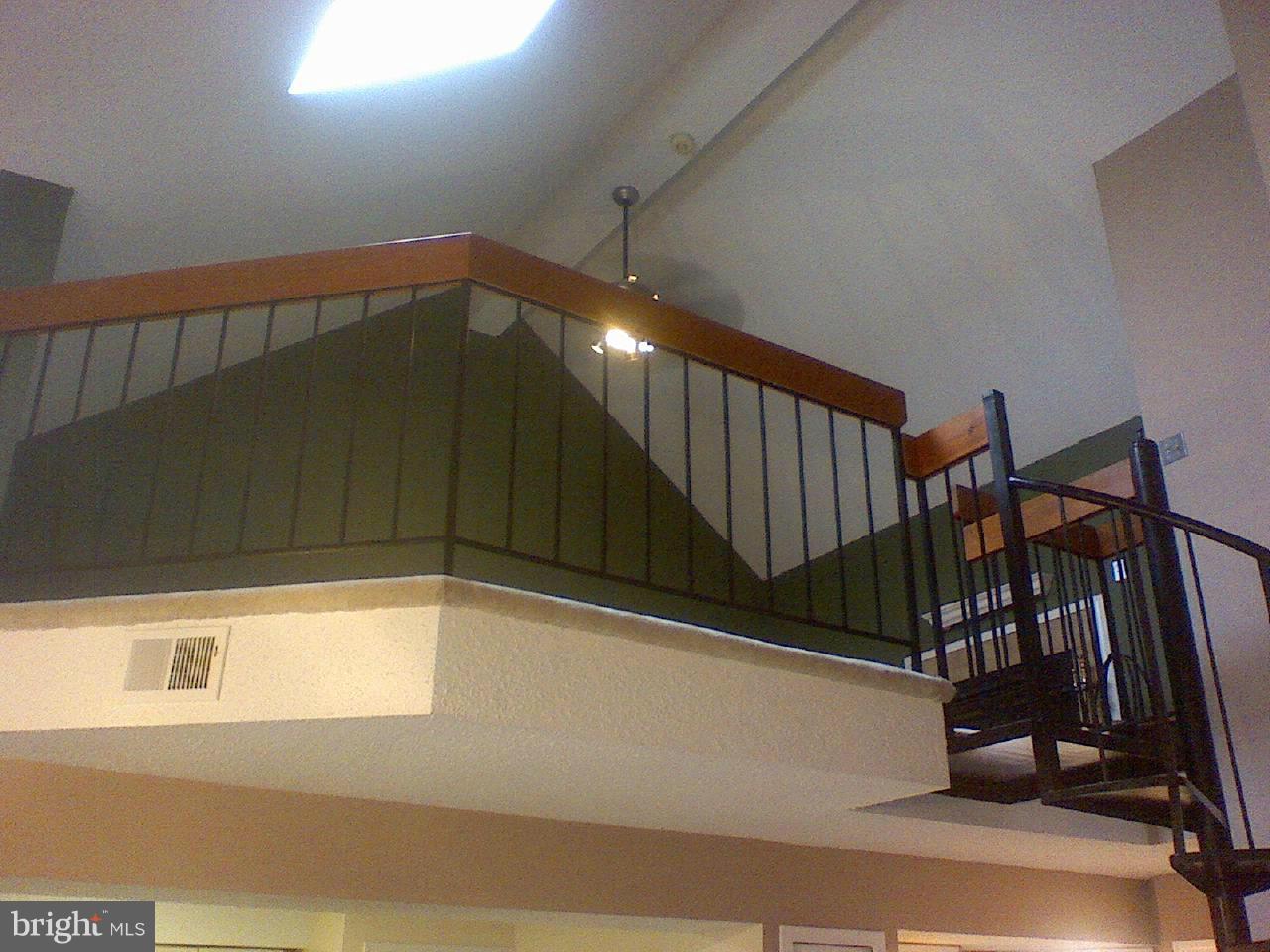 TIERS OF MANCHESTER LAKES - Residential