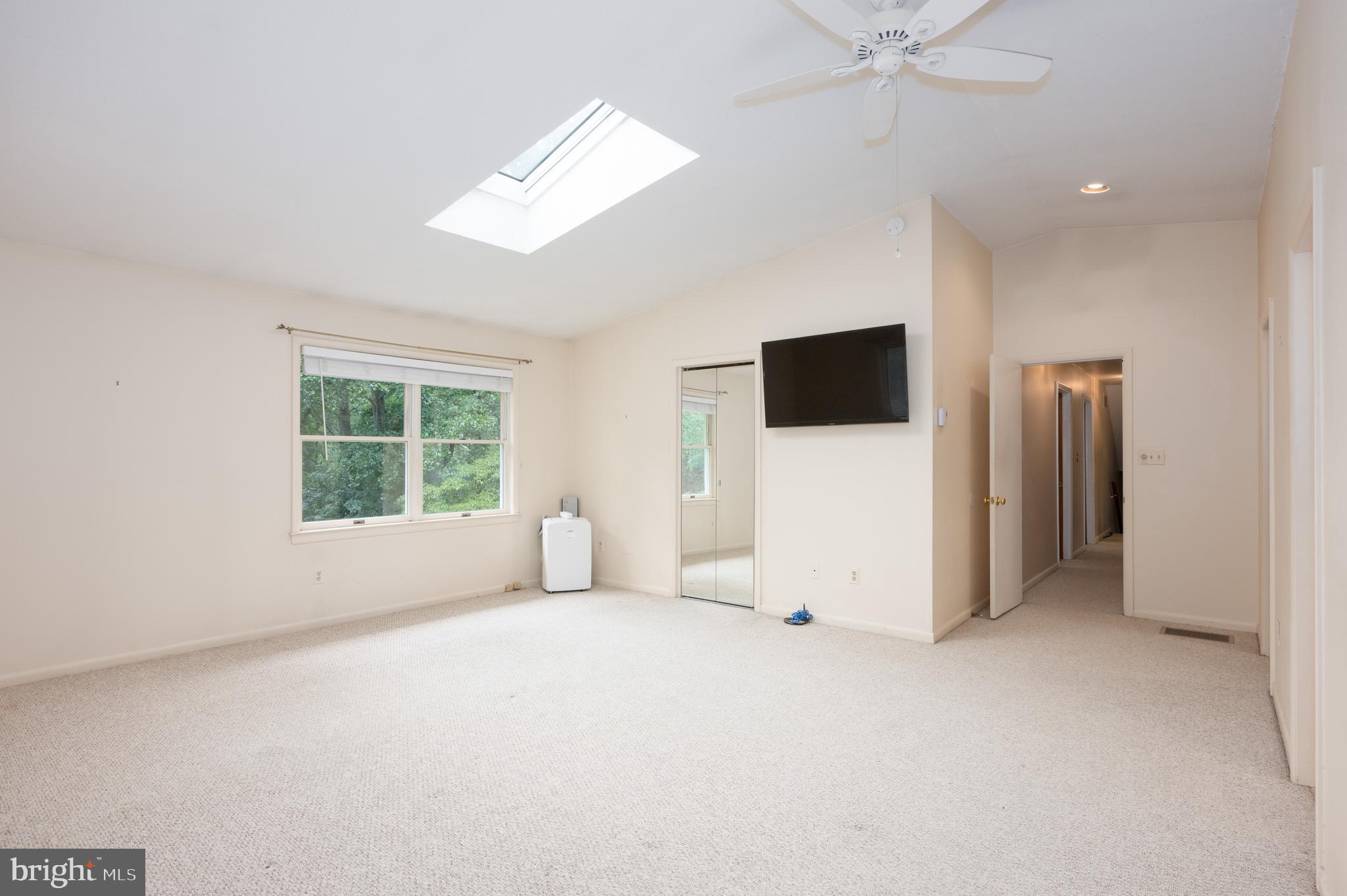 MONTFORD GLEN - Residential