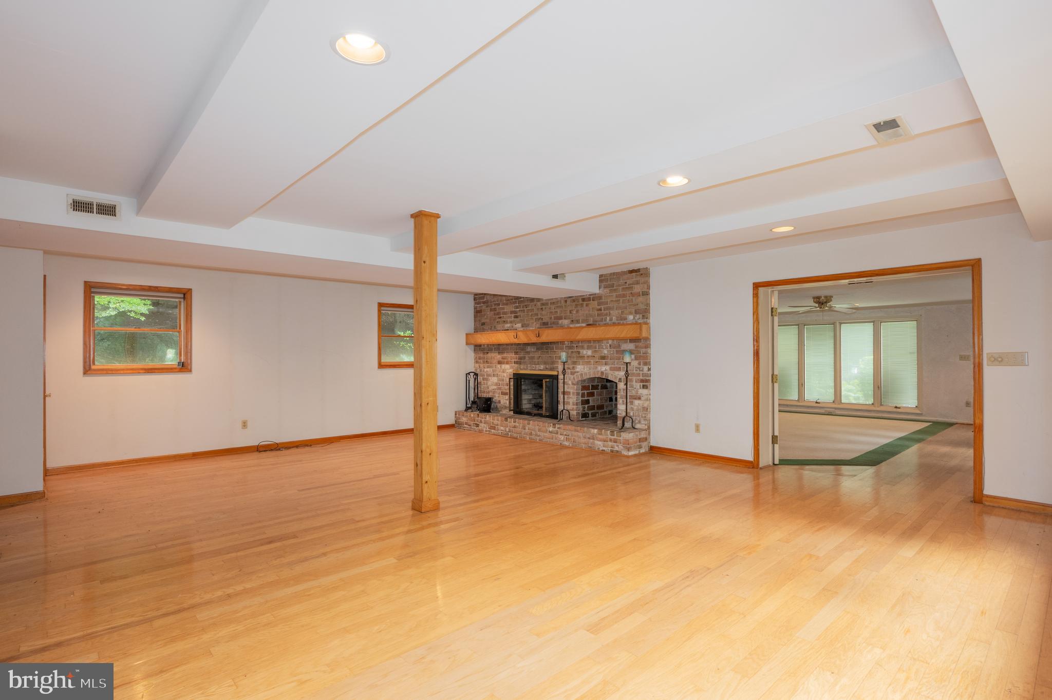 MONTFORD GLEN - Residential