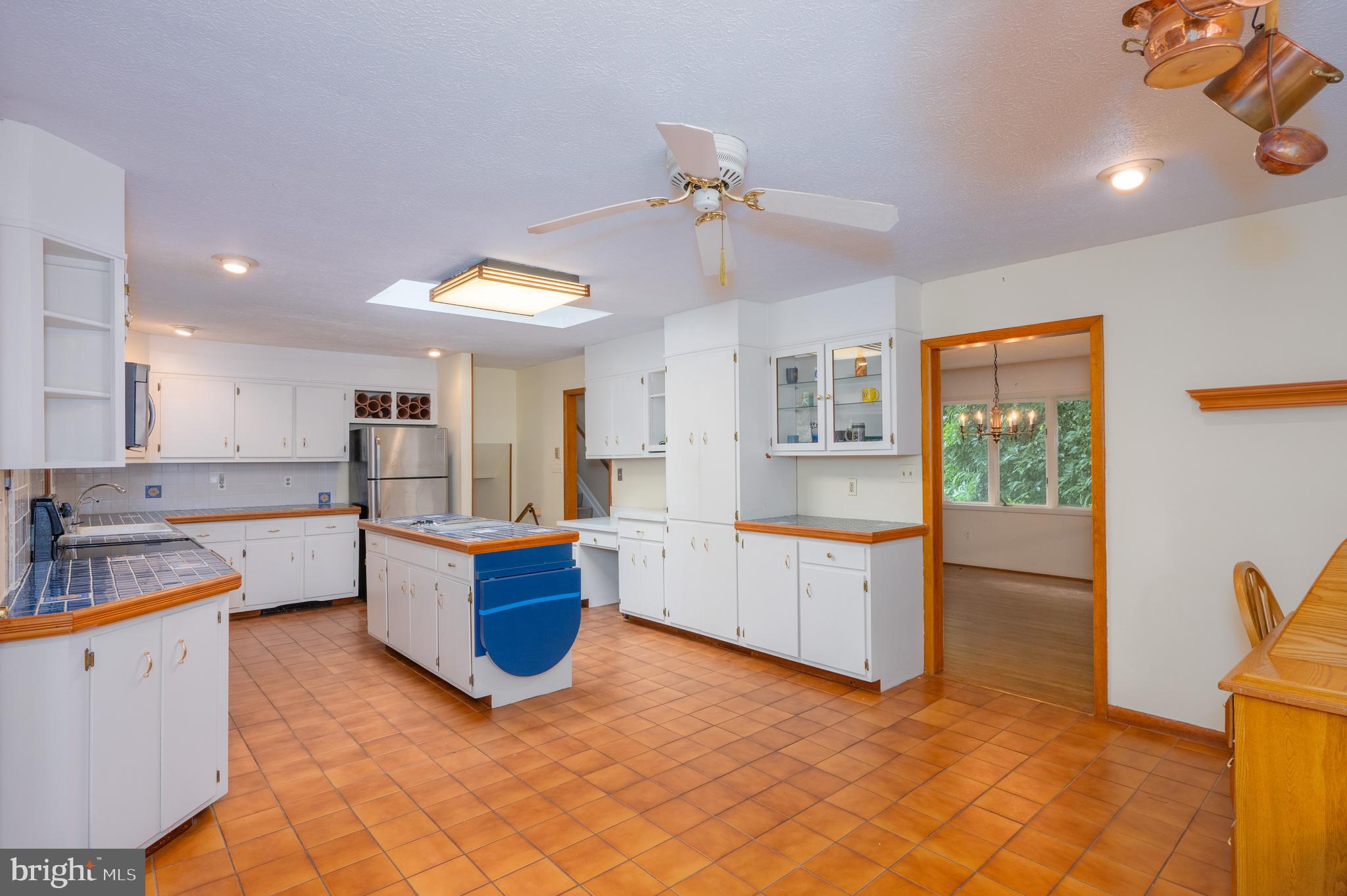 MONTFORD GLEN - Residential