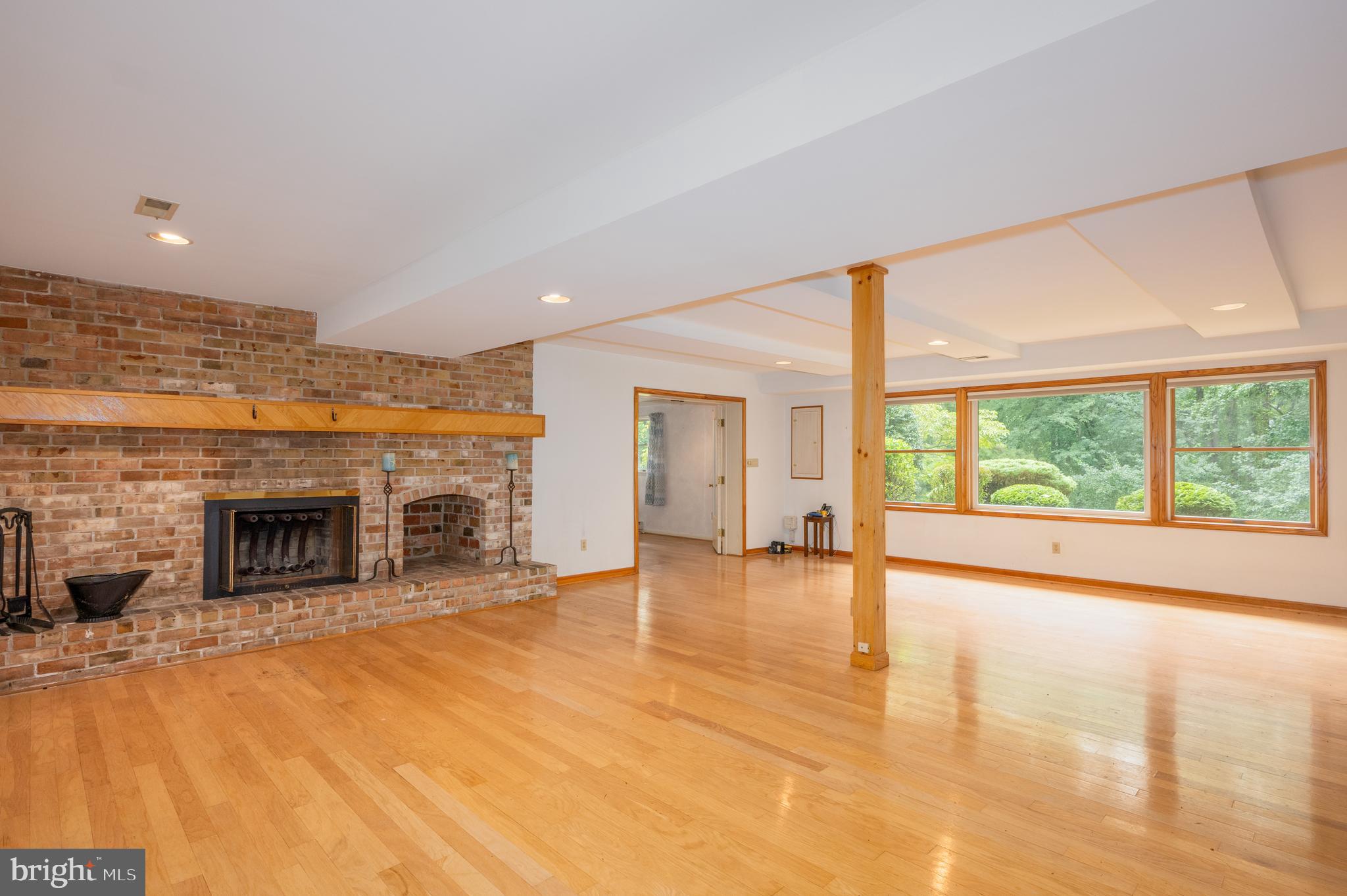 MONTFORD GLEN - Residential