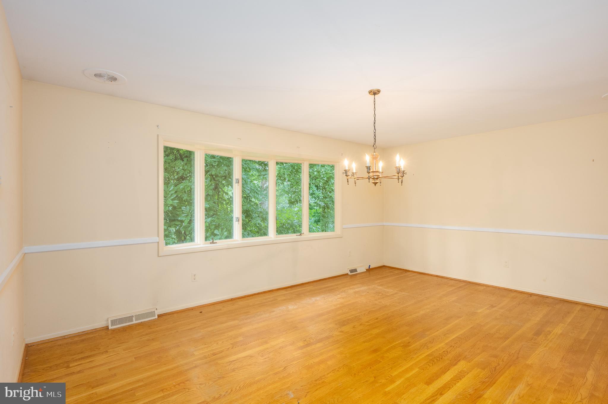 MONTFORD GLEN - Residential