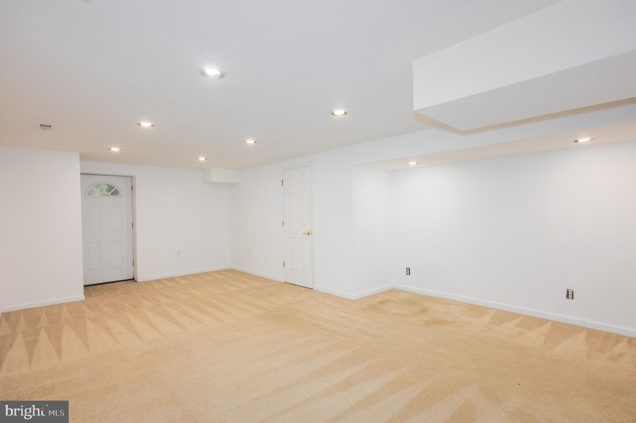 MONTFORD GLEN - Residential