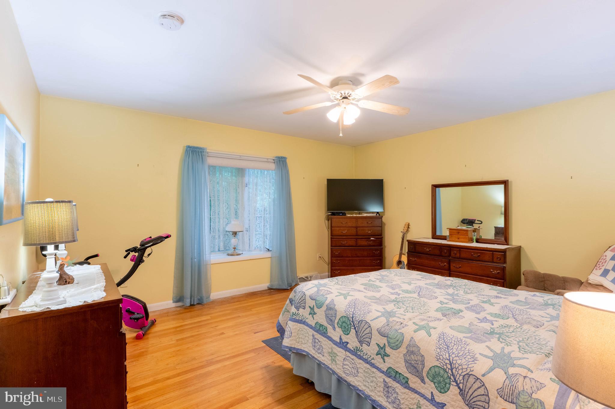 MONTFORD GLEN - Residential