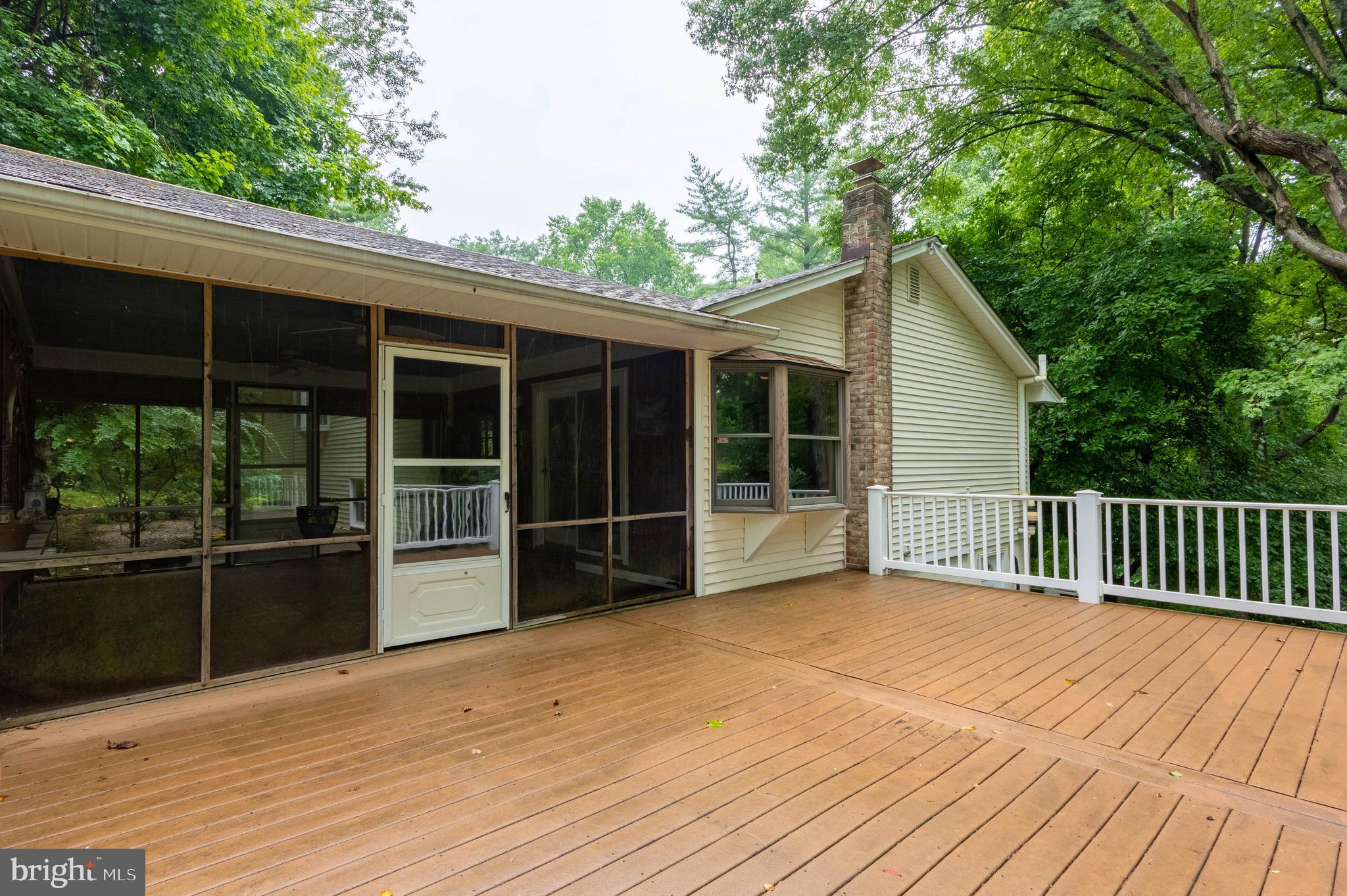 MONTFORD GLEN - Residential