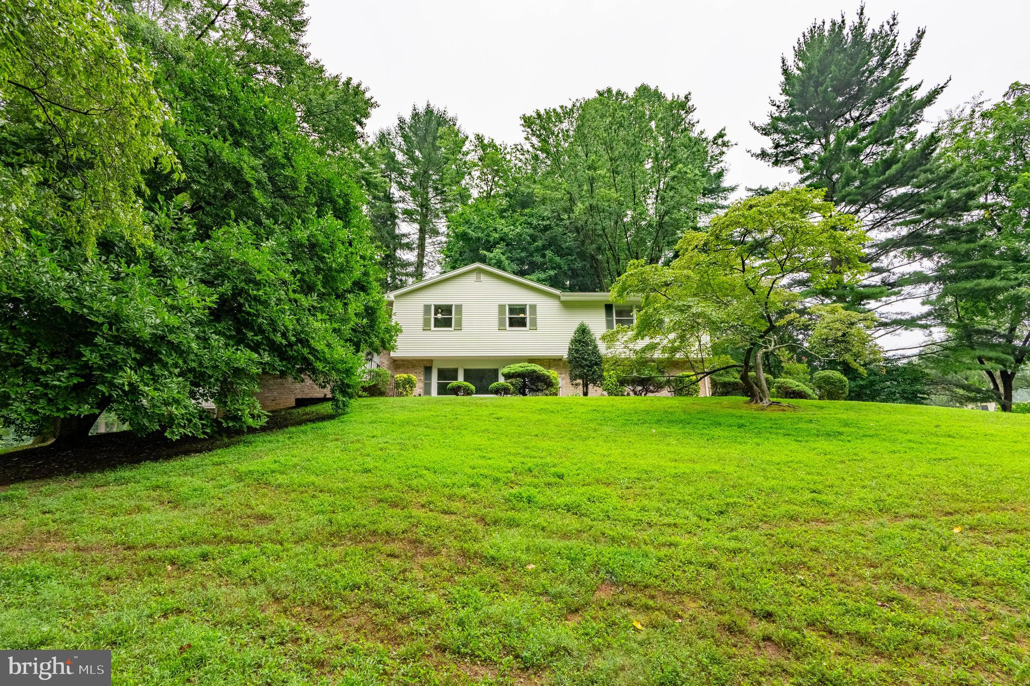 MONTFORD GLEN - Residential