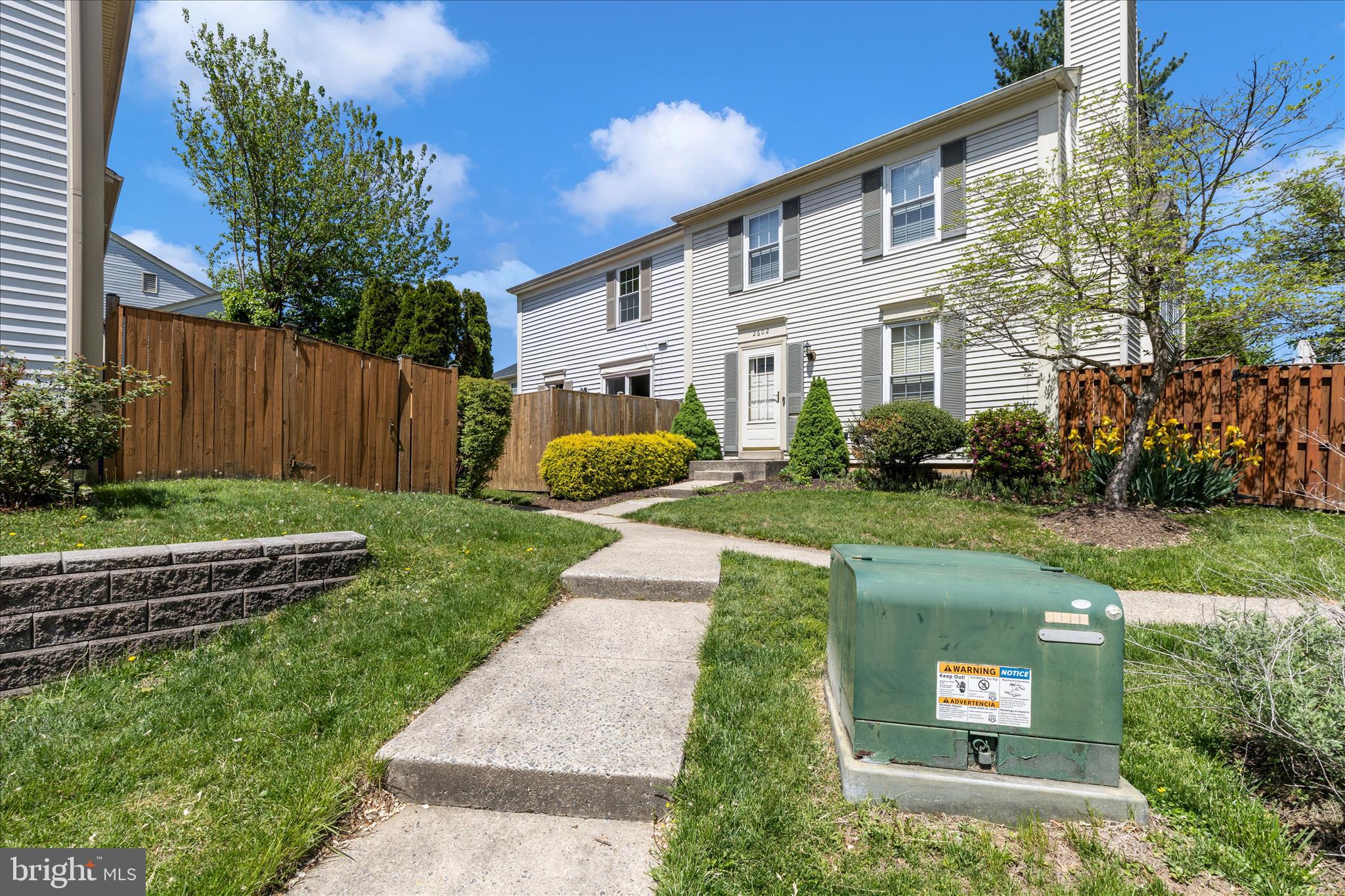 LONGMEAD - Residential