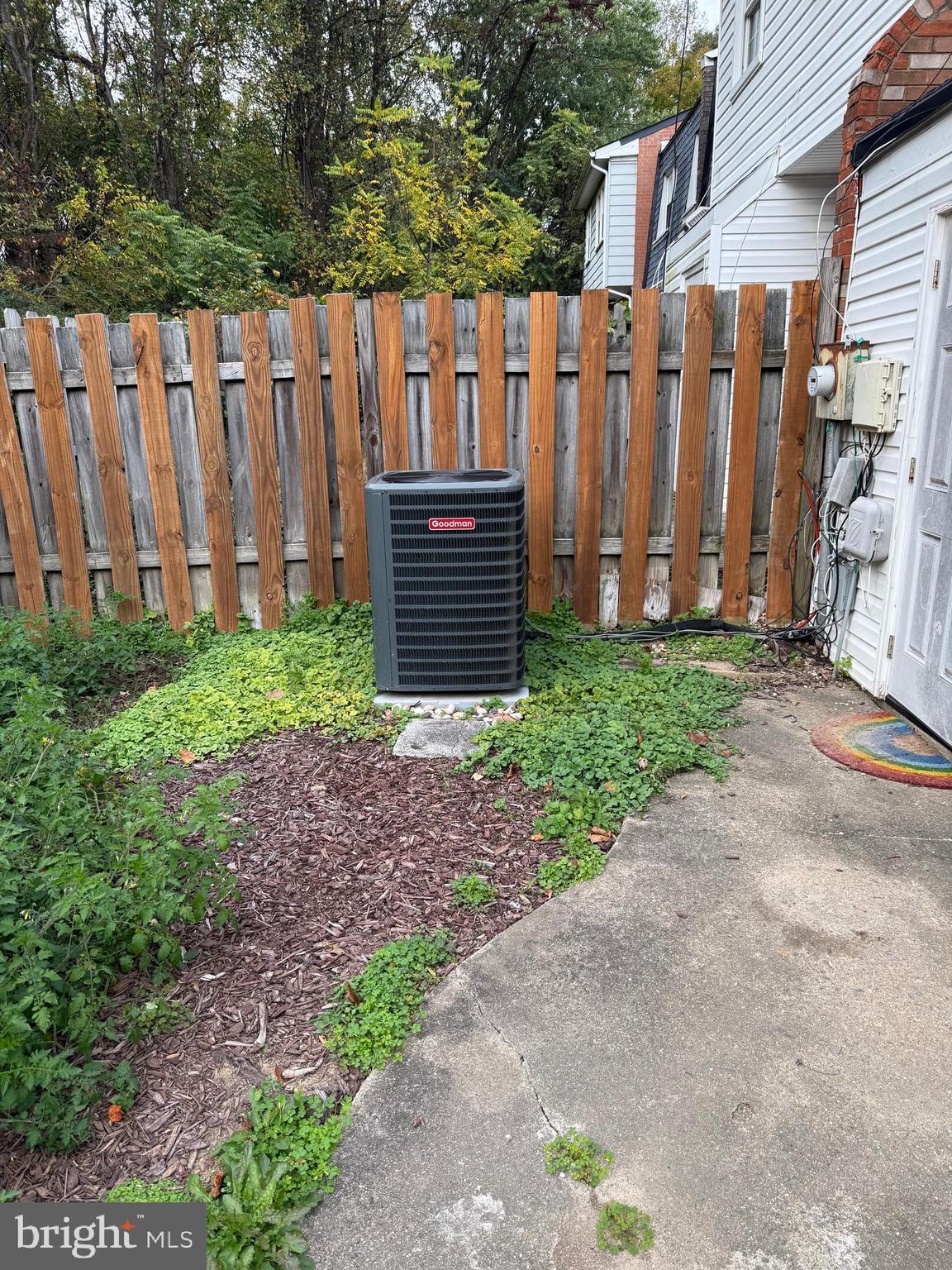 DALE CITY - Residential