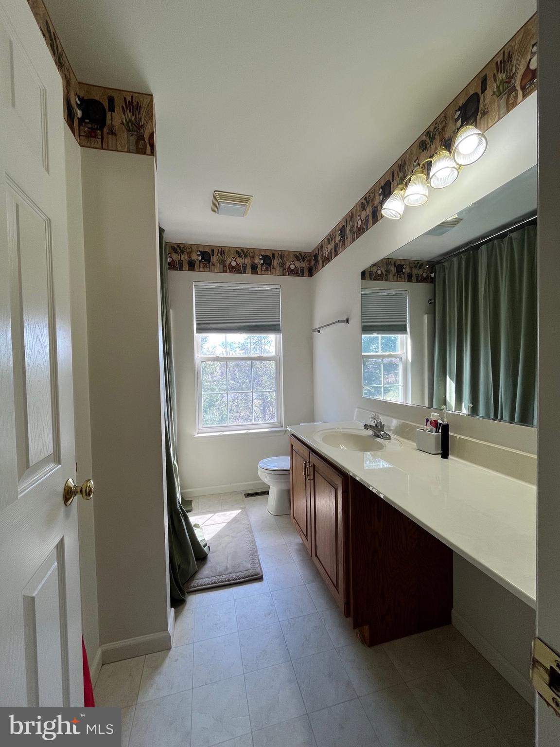 RIDGE VIEW MANOR - Residential