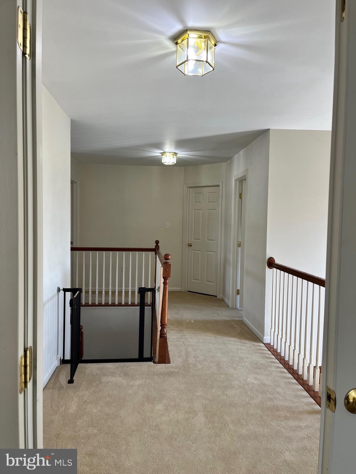 RIDGE VIEW MANOR - Residential