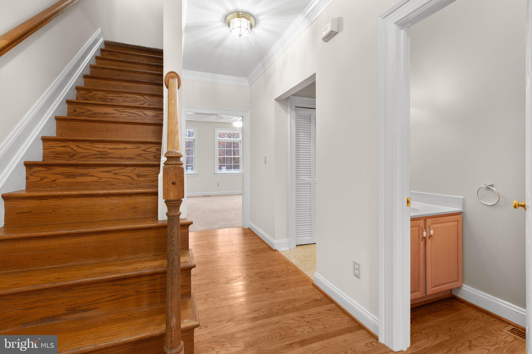 3904 CORBIN HALL LANE