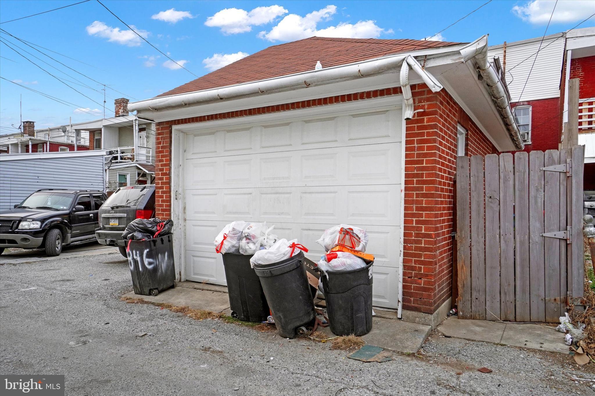 YORK CITY - Residential