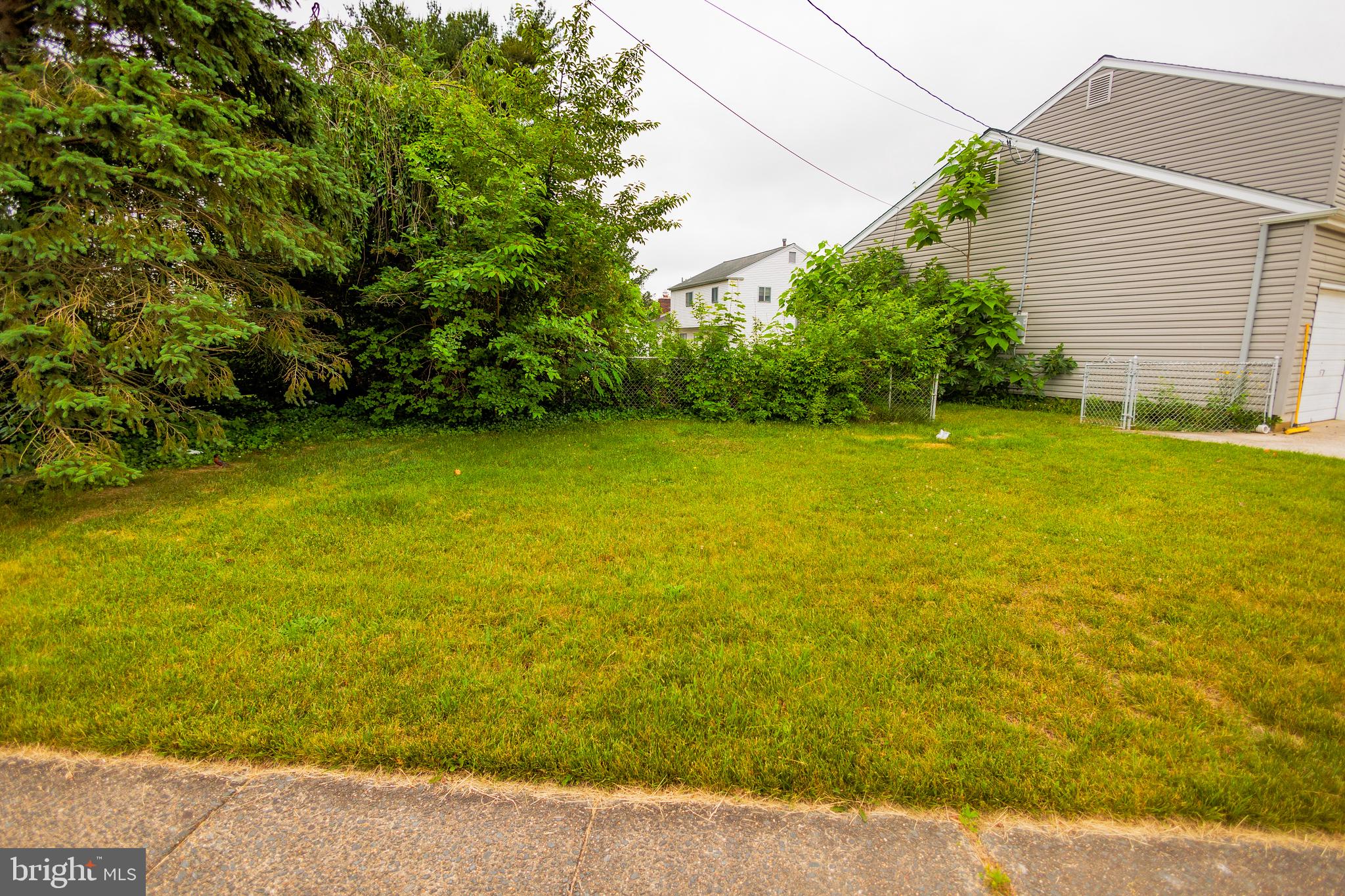 300 MACCLELLAND AVENUE