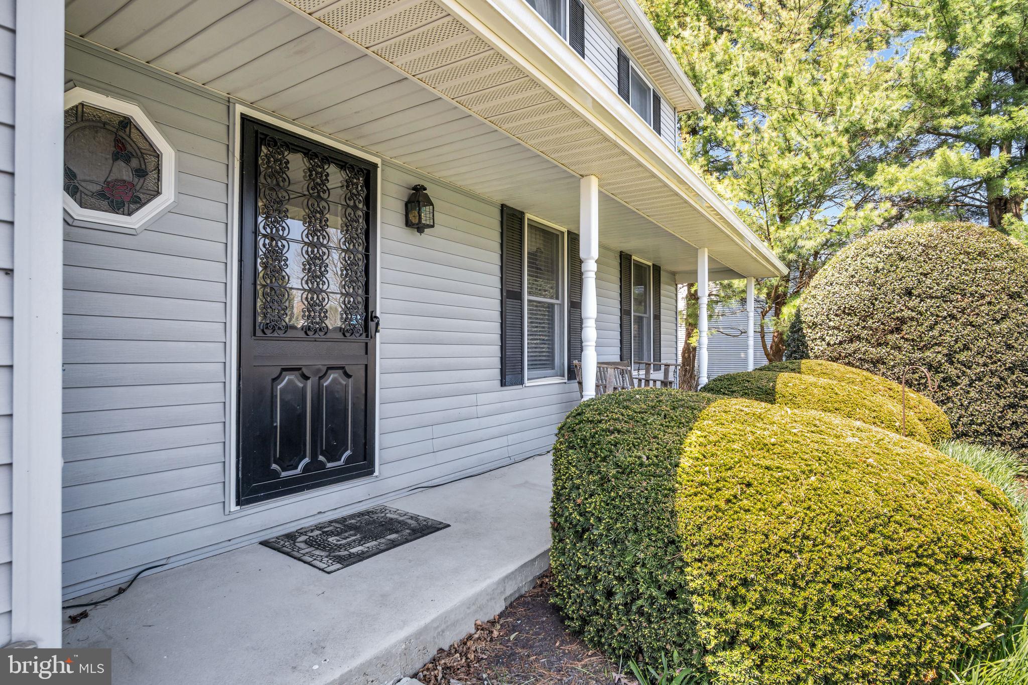 104 IAN DRIVE