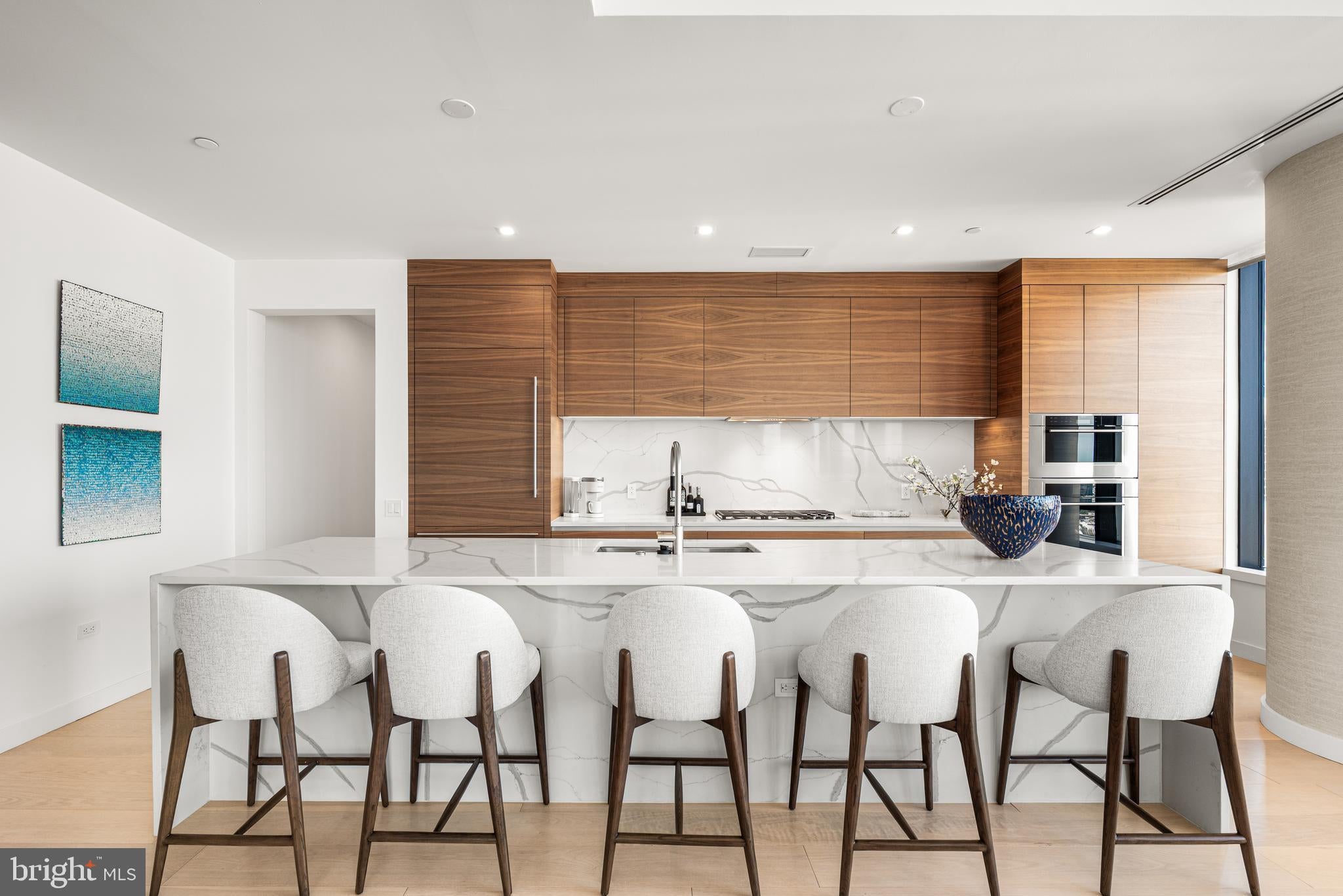 1911 WALNUT STREET 2901