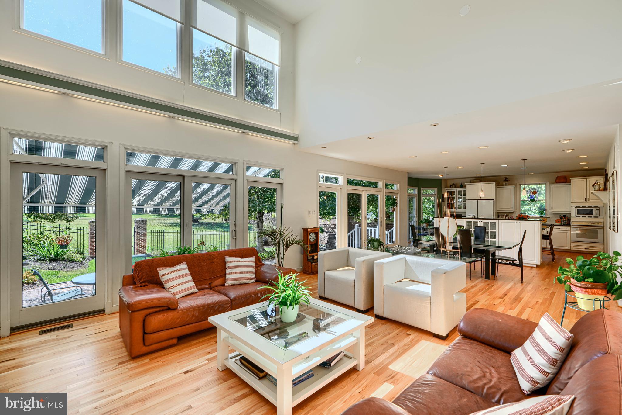 HOBBITS GLEN - Residential