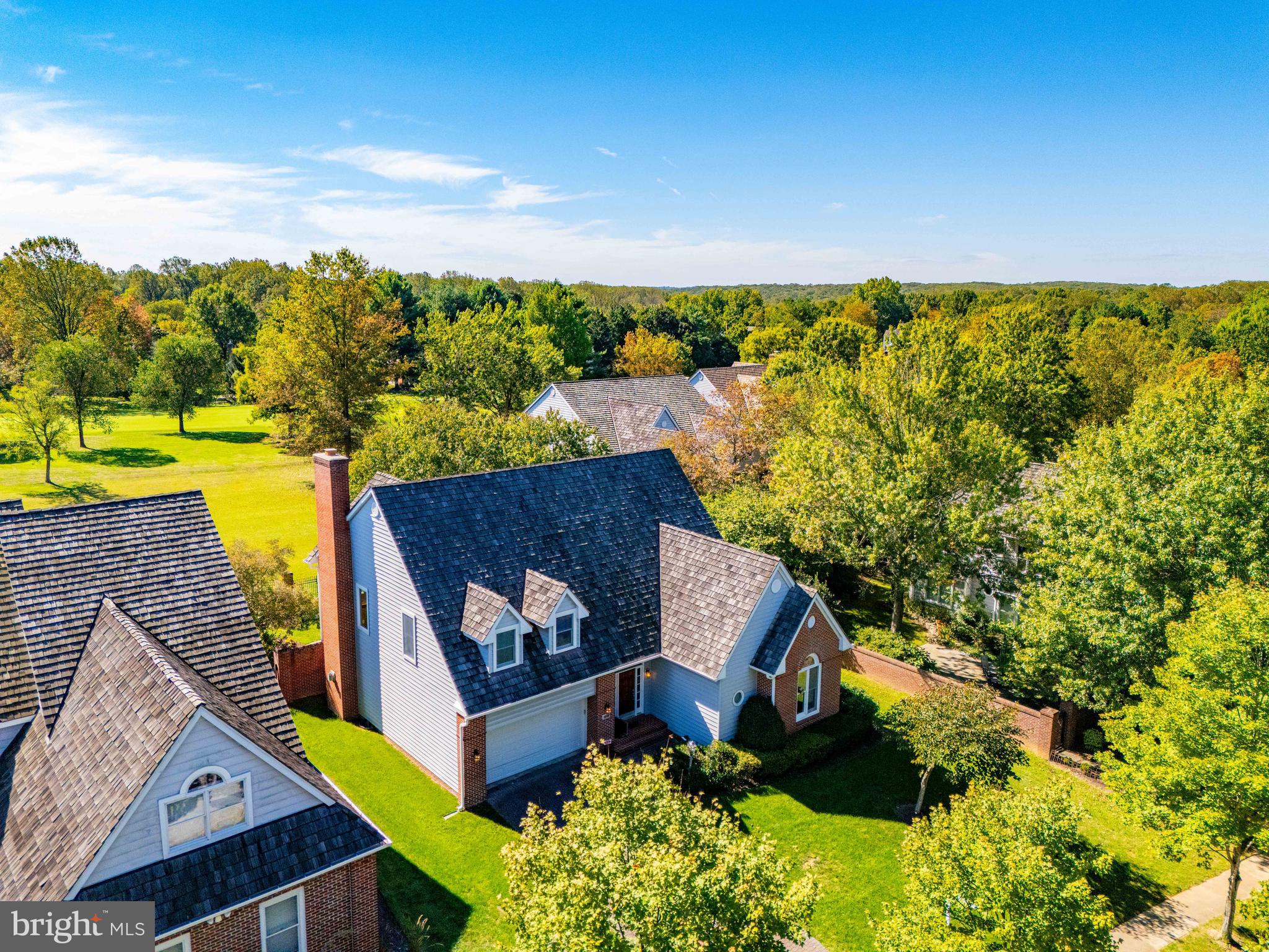 HOBBITS GLEN - Residential